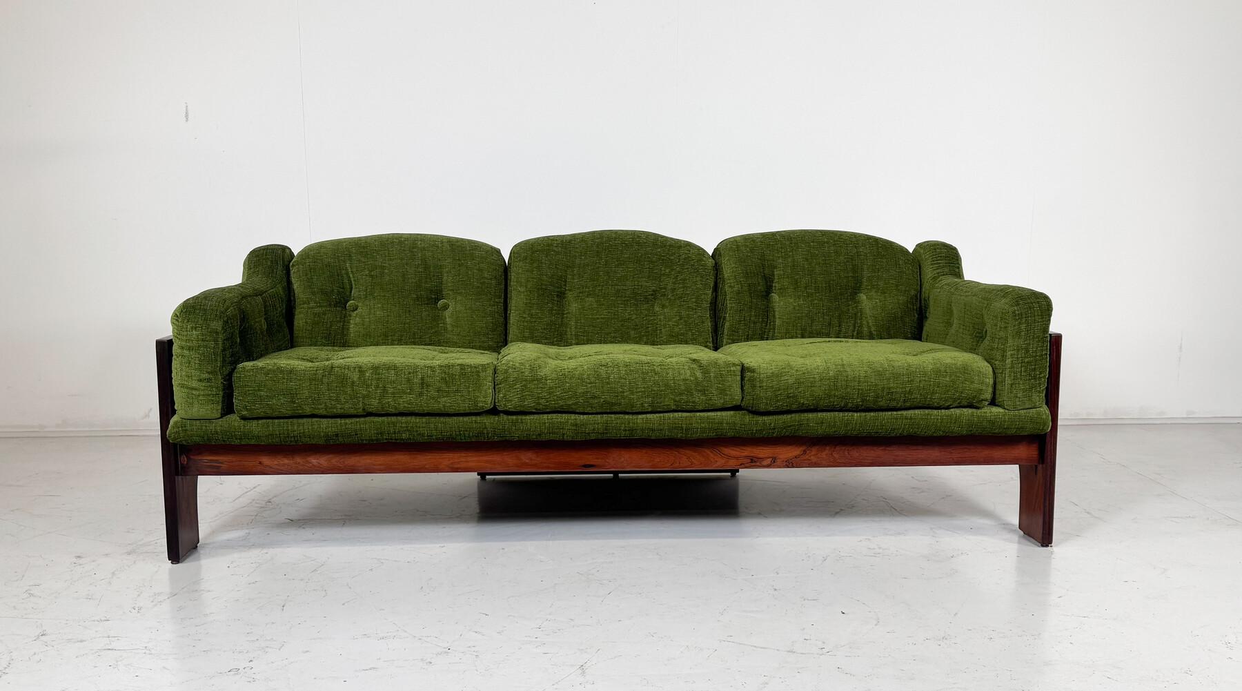 Mid-Century Sofa Oriolo by Claudio Salocchi for Sormani Wood and Green Fabric 1
