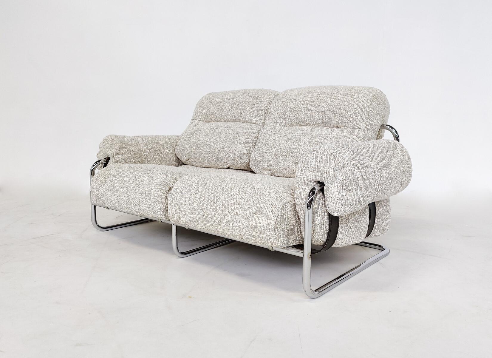 Mid-Century-Sofa Tucroma von Guido Faleschini – Italien 1970er Jahre (Moderne der Mitte des Jahrhunderts) im Angebot