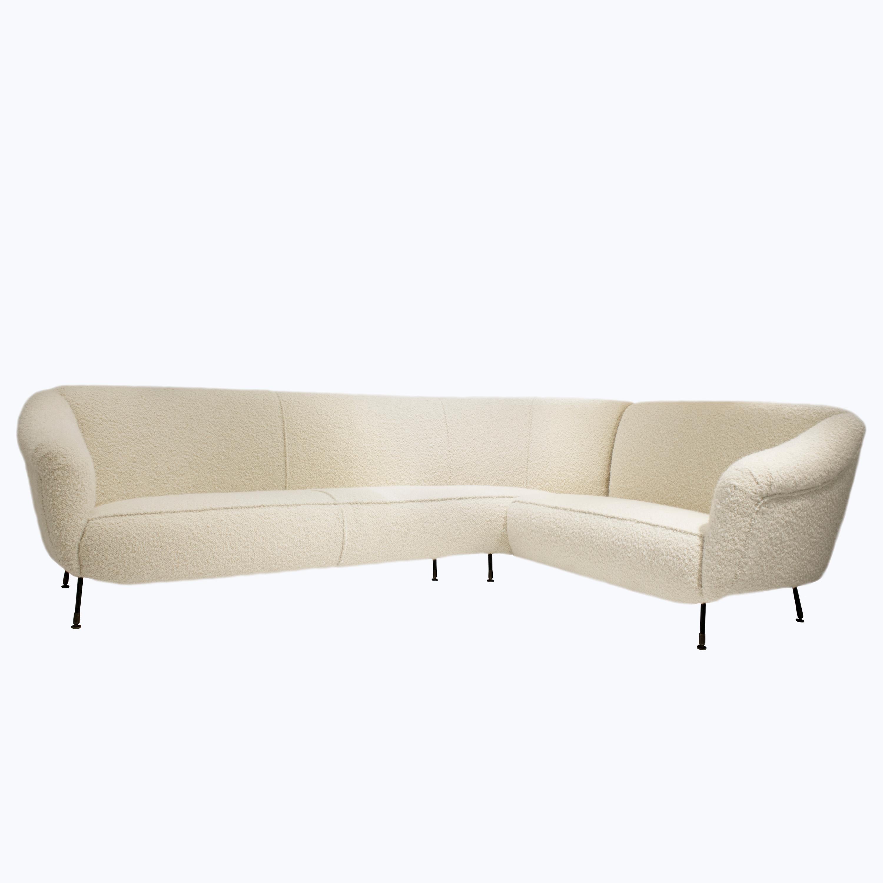 Mid-Century Modern Midcentury Sofa with Wooden Structure Reupholstered in Biege Bucle, Italy, 1950