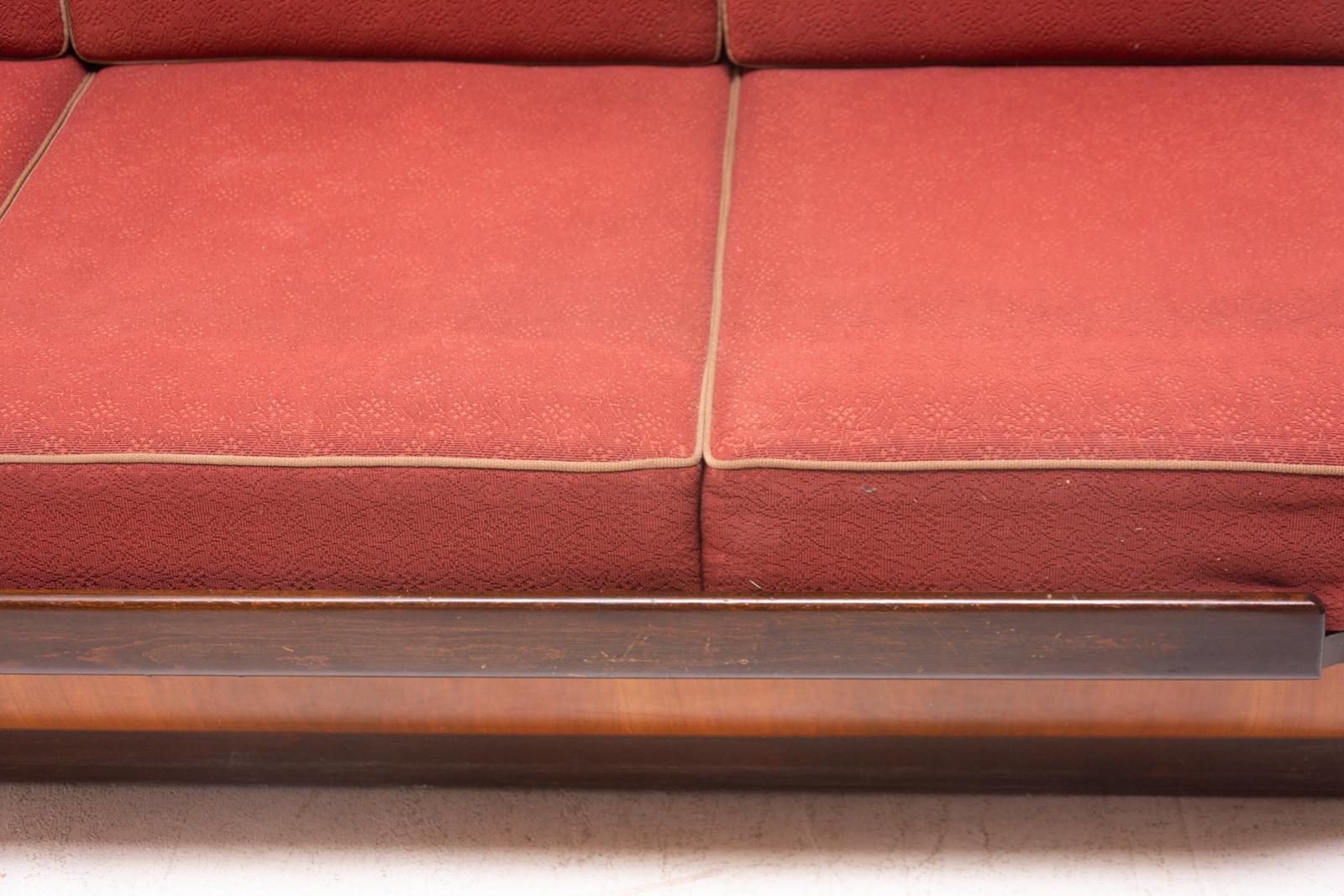 Midcentury Sofa Bed in Walnut by Jindřich Halabala for UP Zavody, 1950s 5