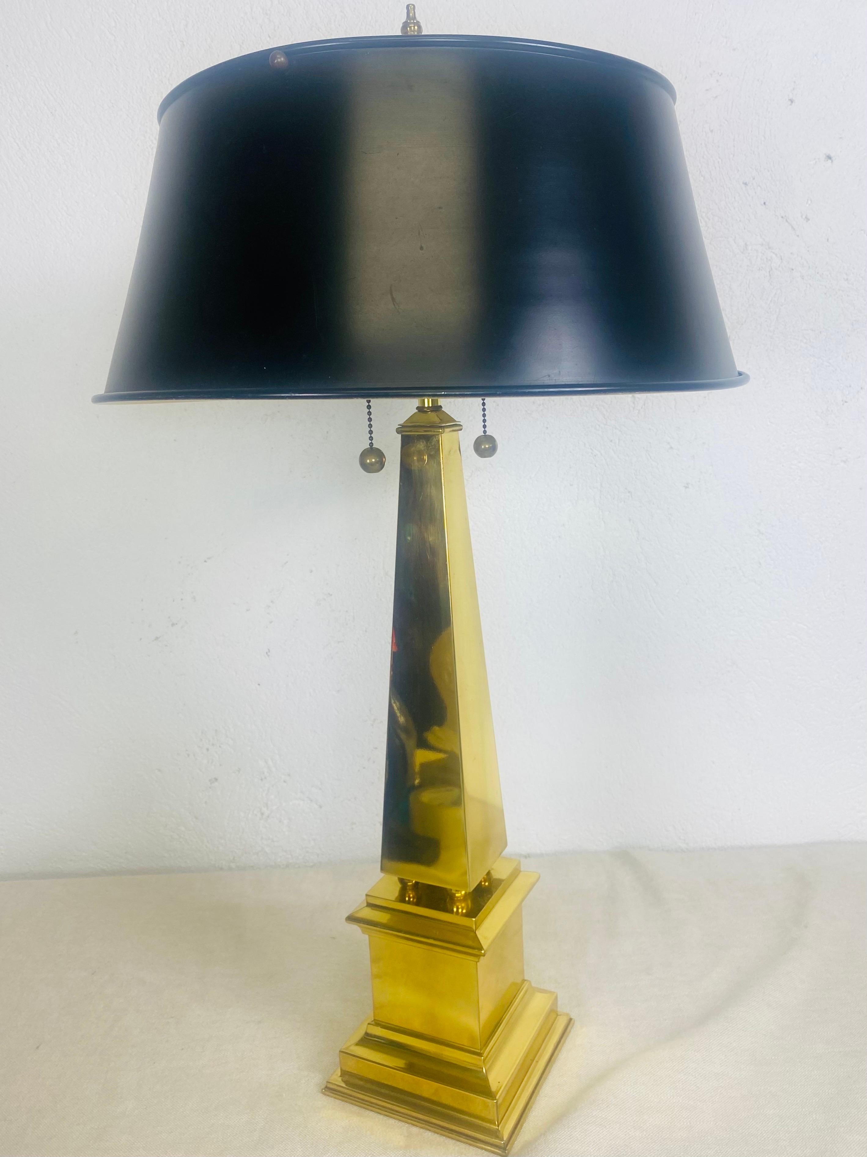American Mid-century solid brass obelisk lamp after Chapman For Sale