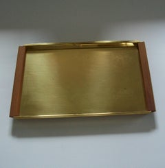 Vassoio da portata in ottone massiccio e teak della metà del secolo scorso - Danimarca - Anni '60 circa