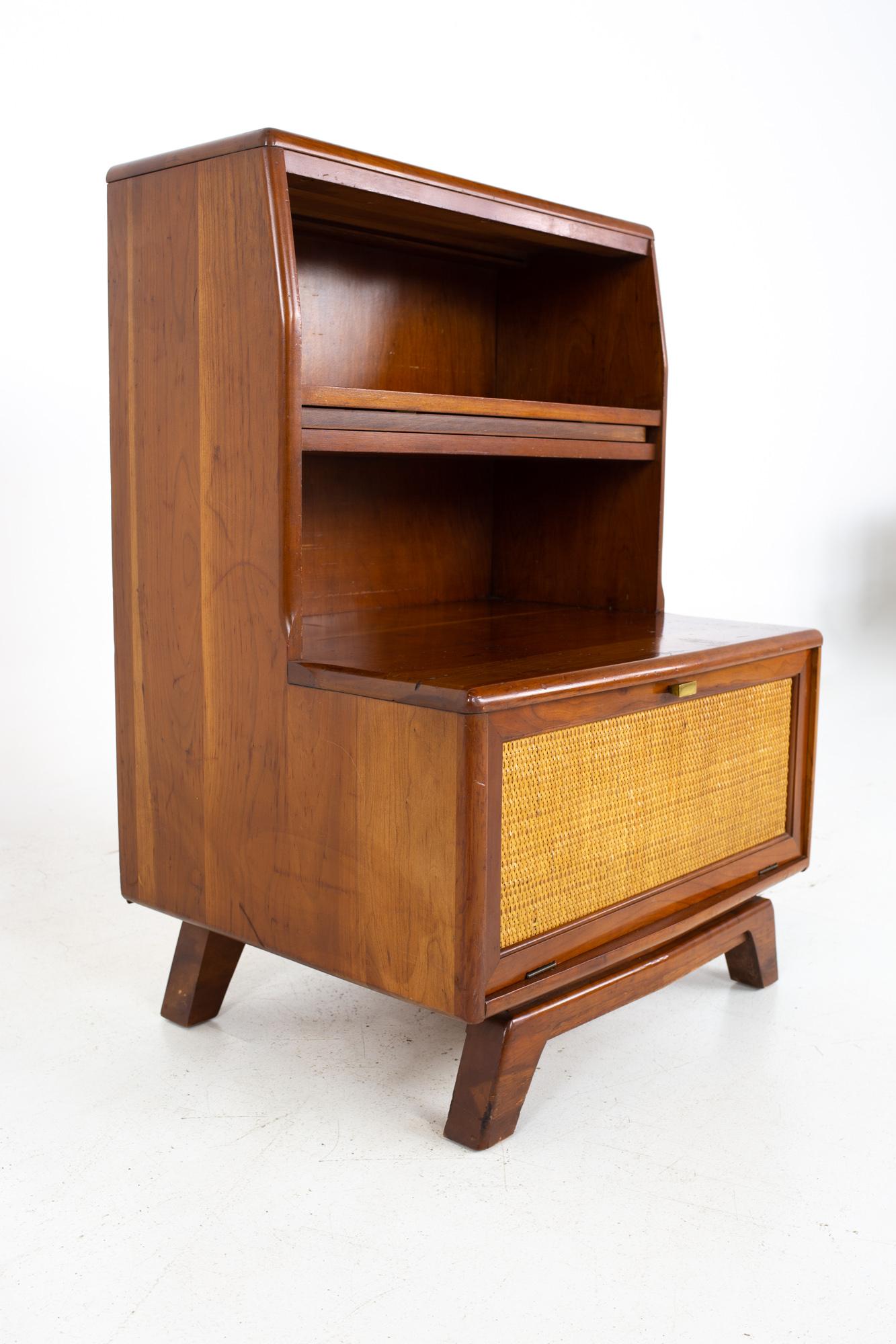 Mid Century Solid Cherry and Cane Extendable Shelf Nightstands, a Pair In Good Condition In Countryside, IL