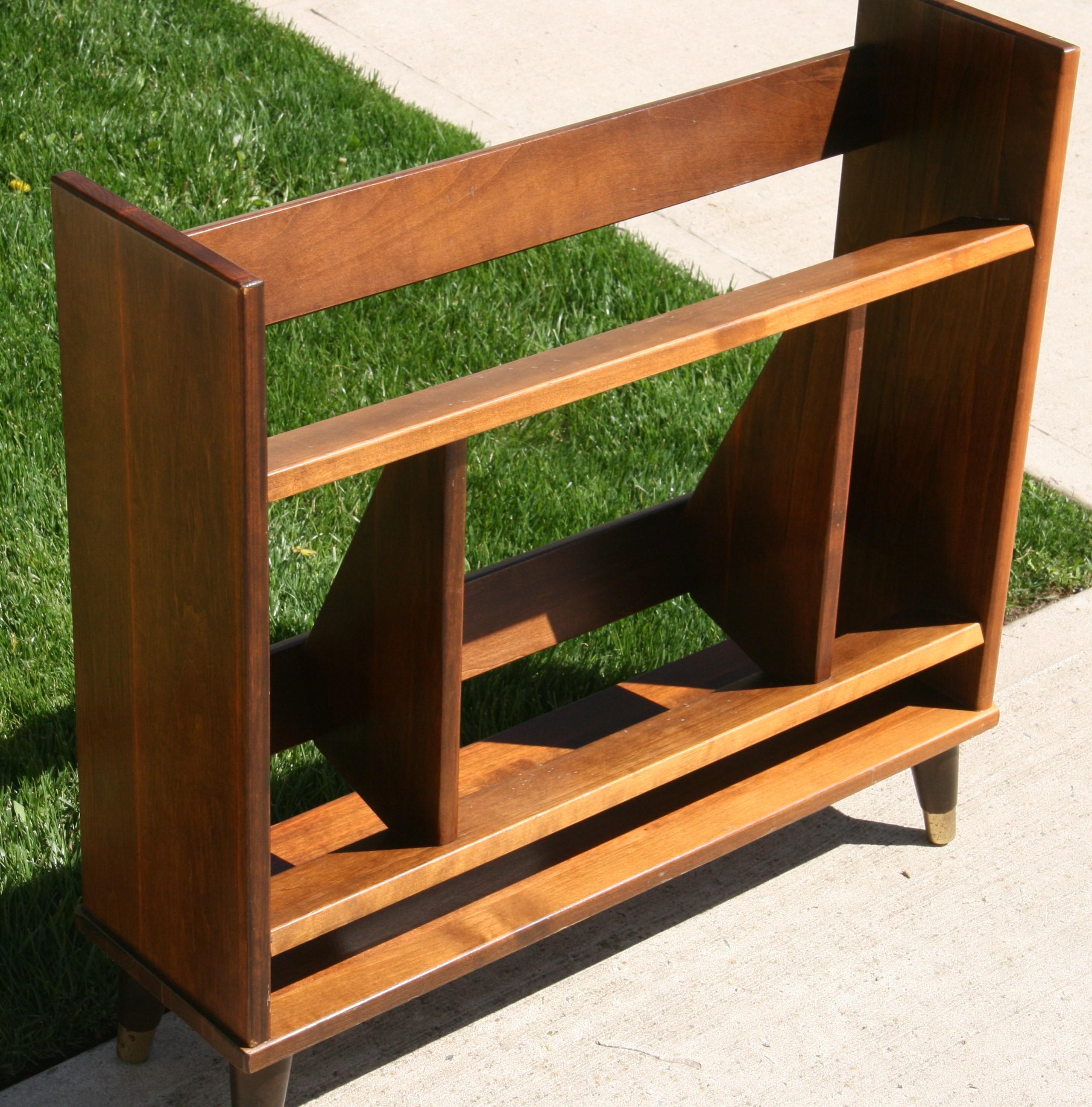 20th Century Mid Century Solid Maple Bookcase/Rack For Sale