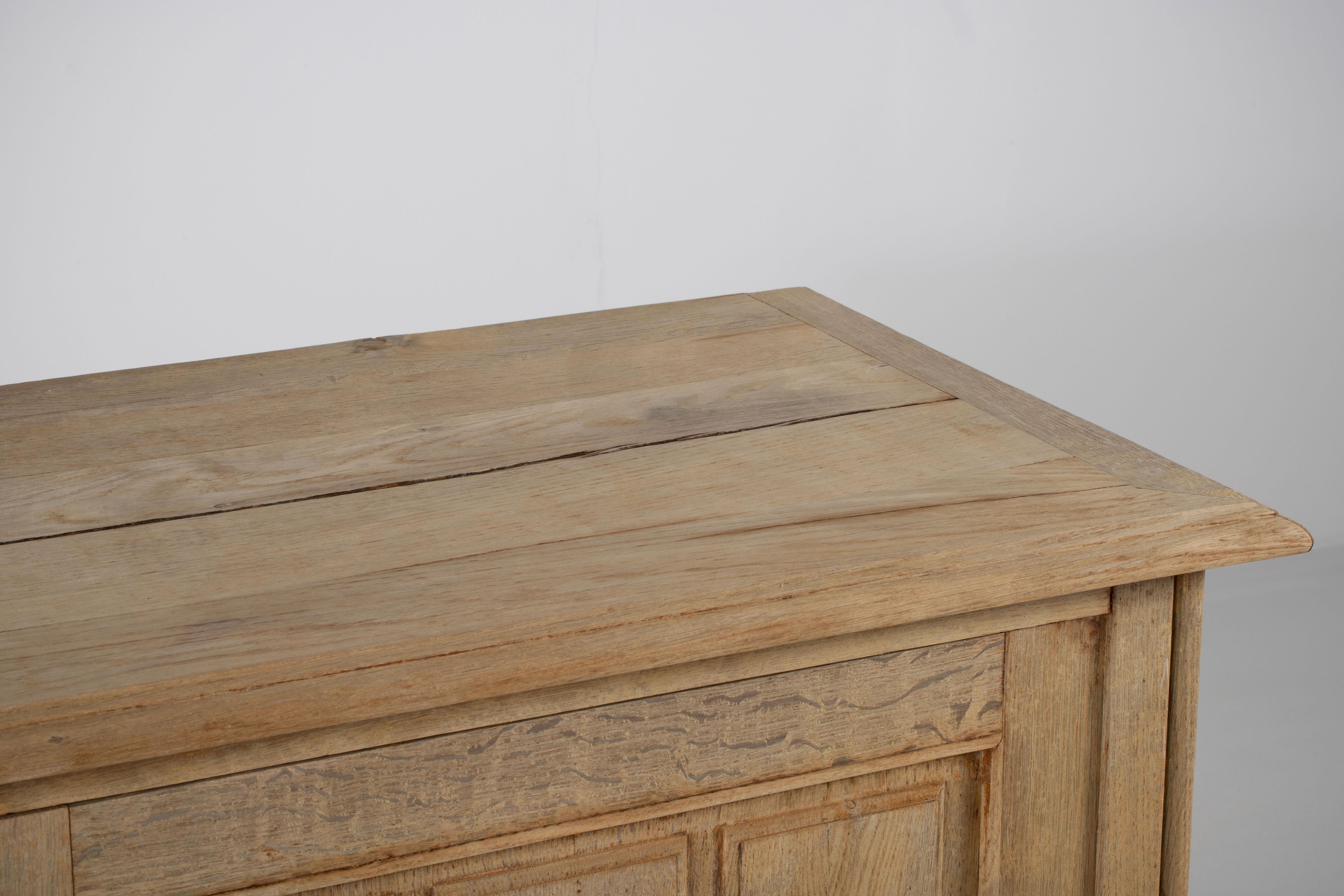 Mid-Century Solid Natural Oak Credenza, France, 1940s For Sale 9