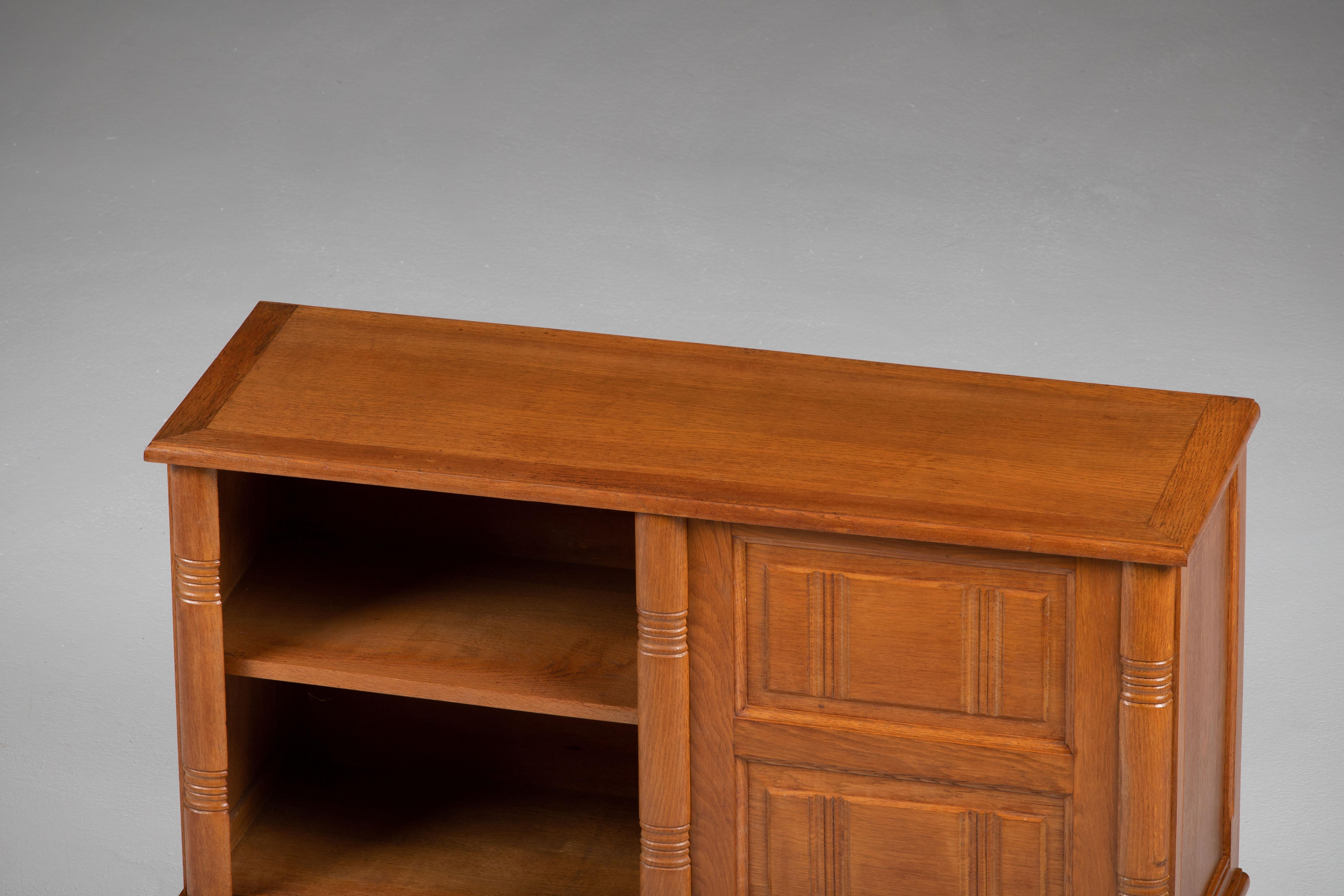 Mid-Century Solid Oak Cabinet, France, 1950s 10