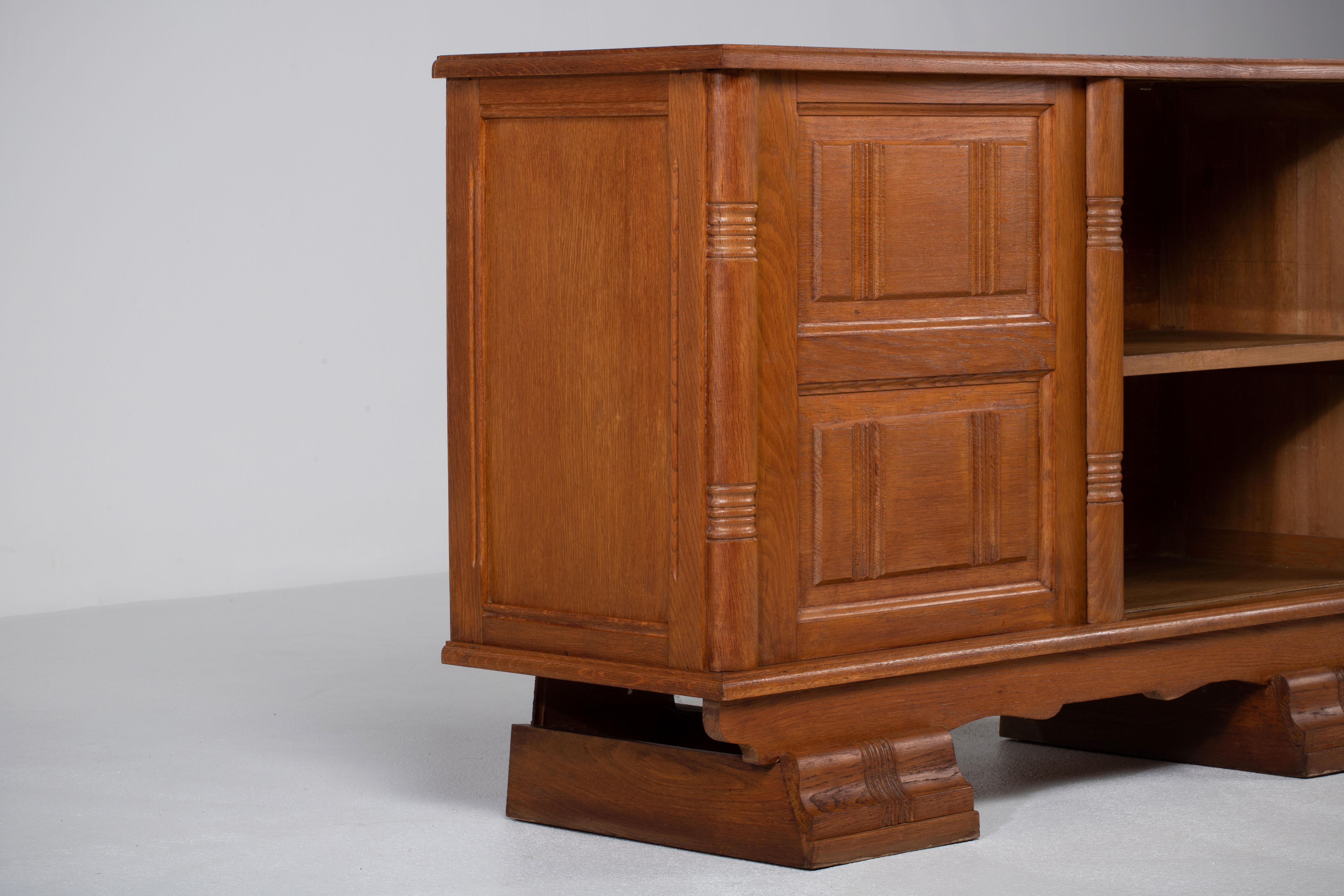 Mid-Century Solid Oak Cabinet, France, 1950s In Good Condition In Wiesbaden, DE