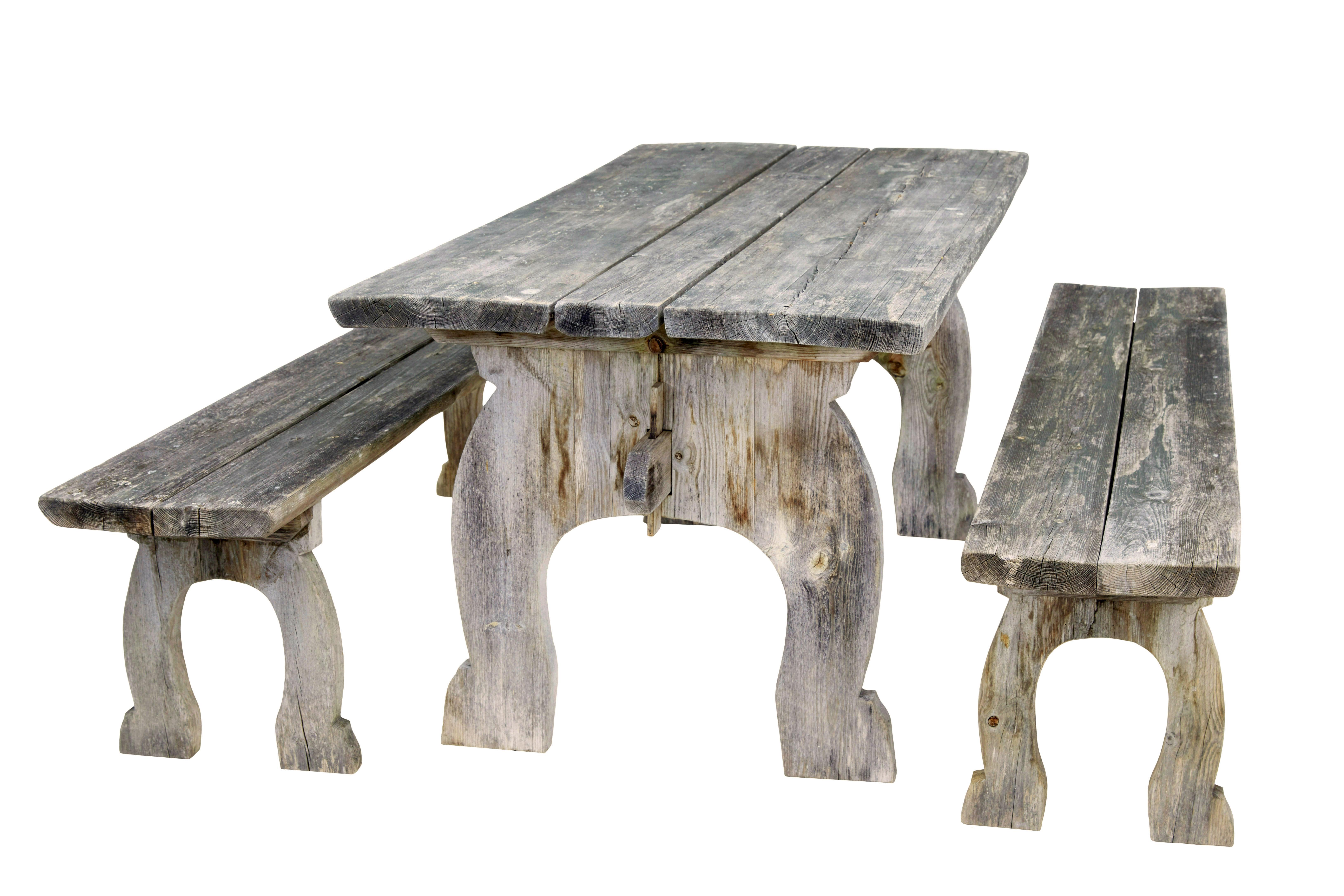 Rustique Meuble de jardin en fer à cheval en pin massif du milieu du siècle dernier en vente