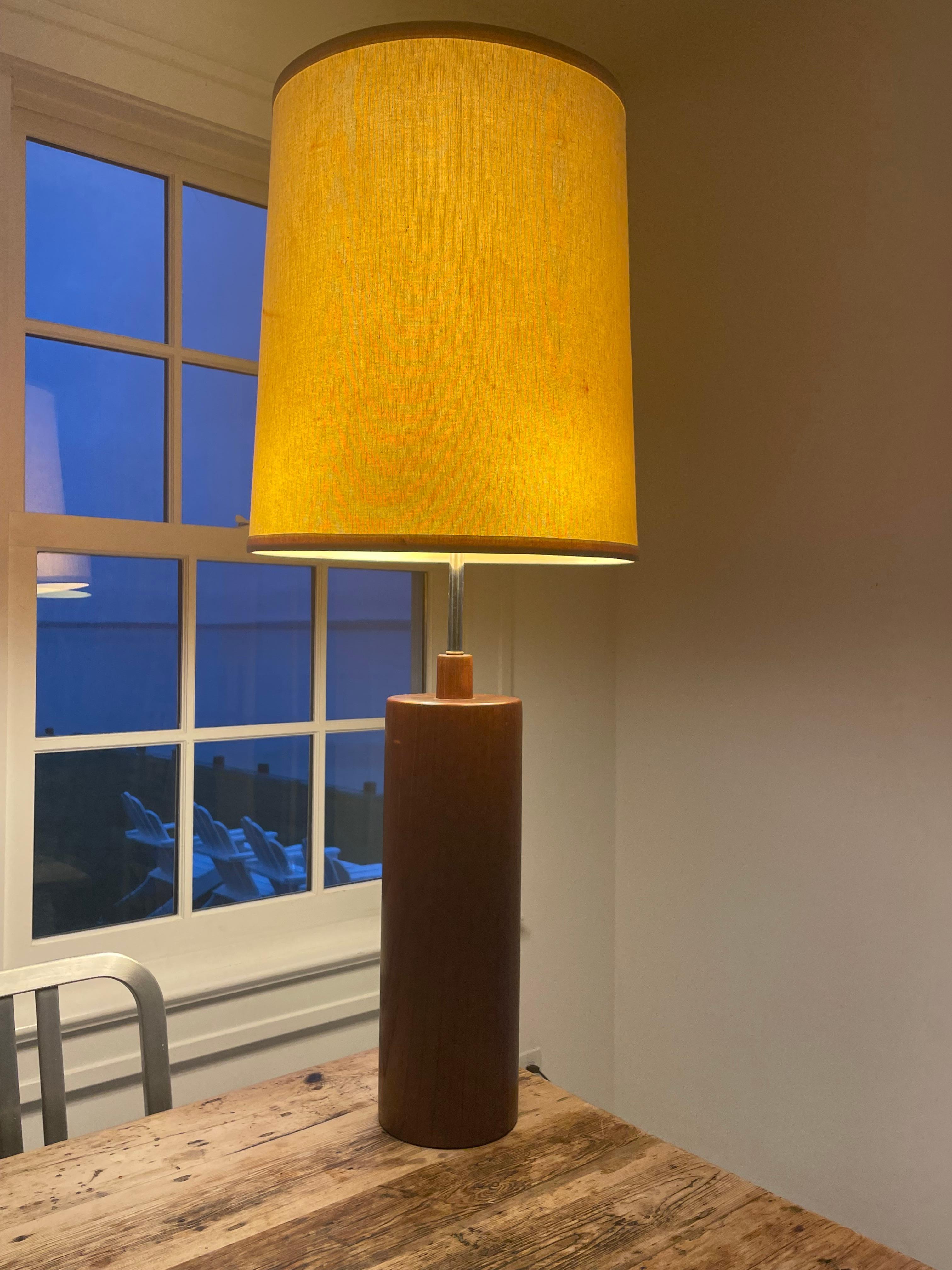 Mid Century Solid Teak Cylinder Table Lamp For Sale 7
