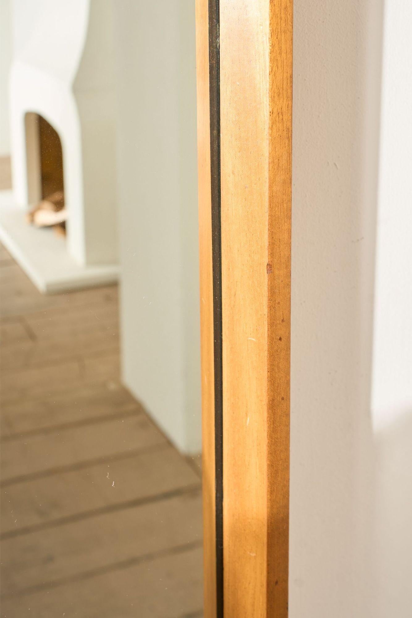 XX secolo Specchio da parete danese di metà secolo in teak massiccio in vendita