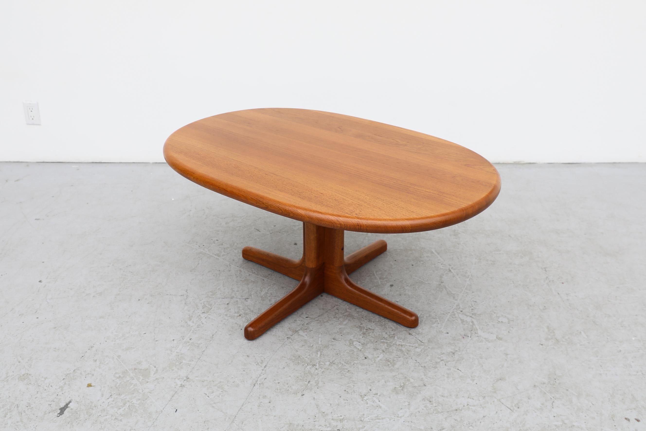 Mid-Century Solid Teak Oval Coffee or Side Table by Niels Bach w/ Pedestal Base For Sale 1