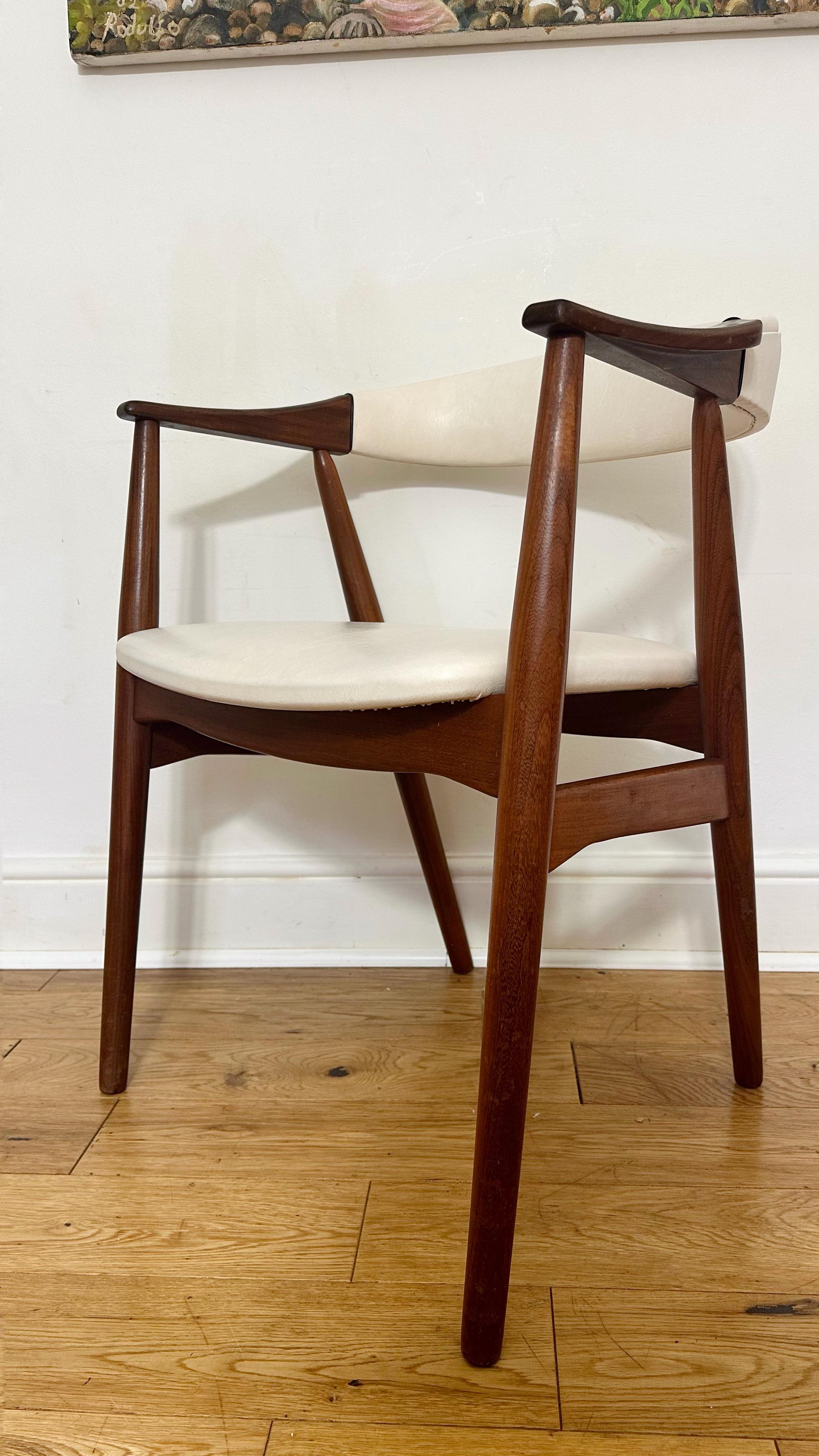 Mid-Century Solid Teak Six Danish Armchairs by Th. Harlev for Farstrup Møbler For Sale 4