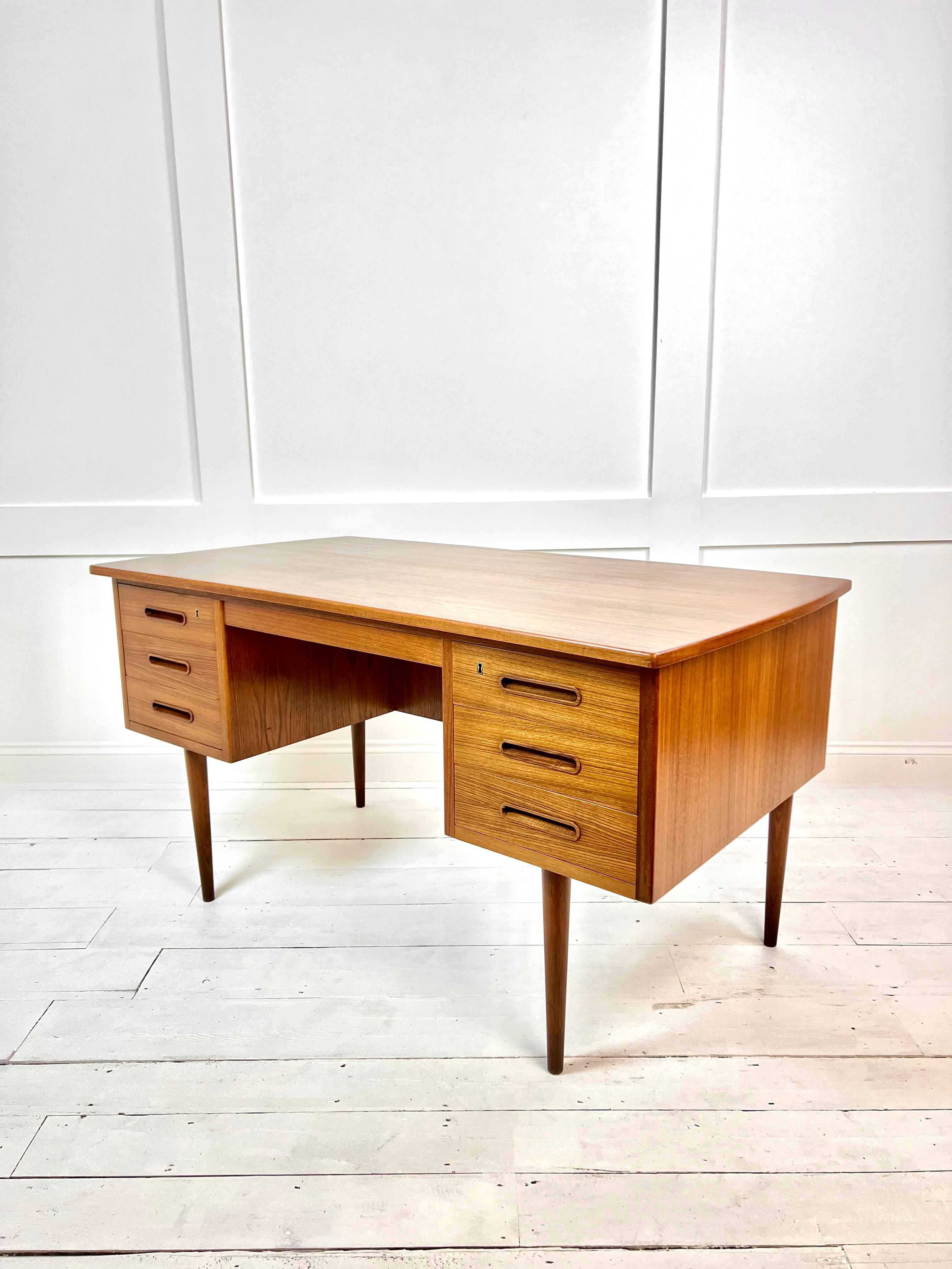 Mid-Century Modern Mid - Century, Solid Teak & Veneer Surface Desk, Denmark c.1960's For Sale