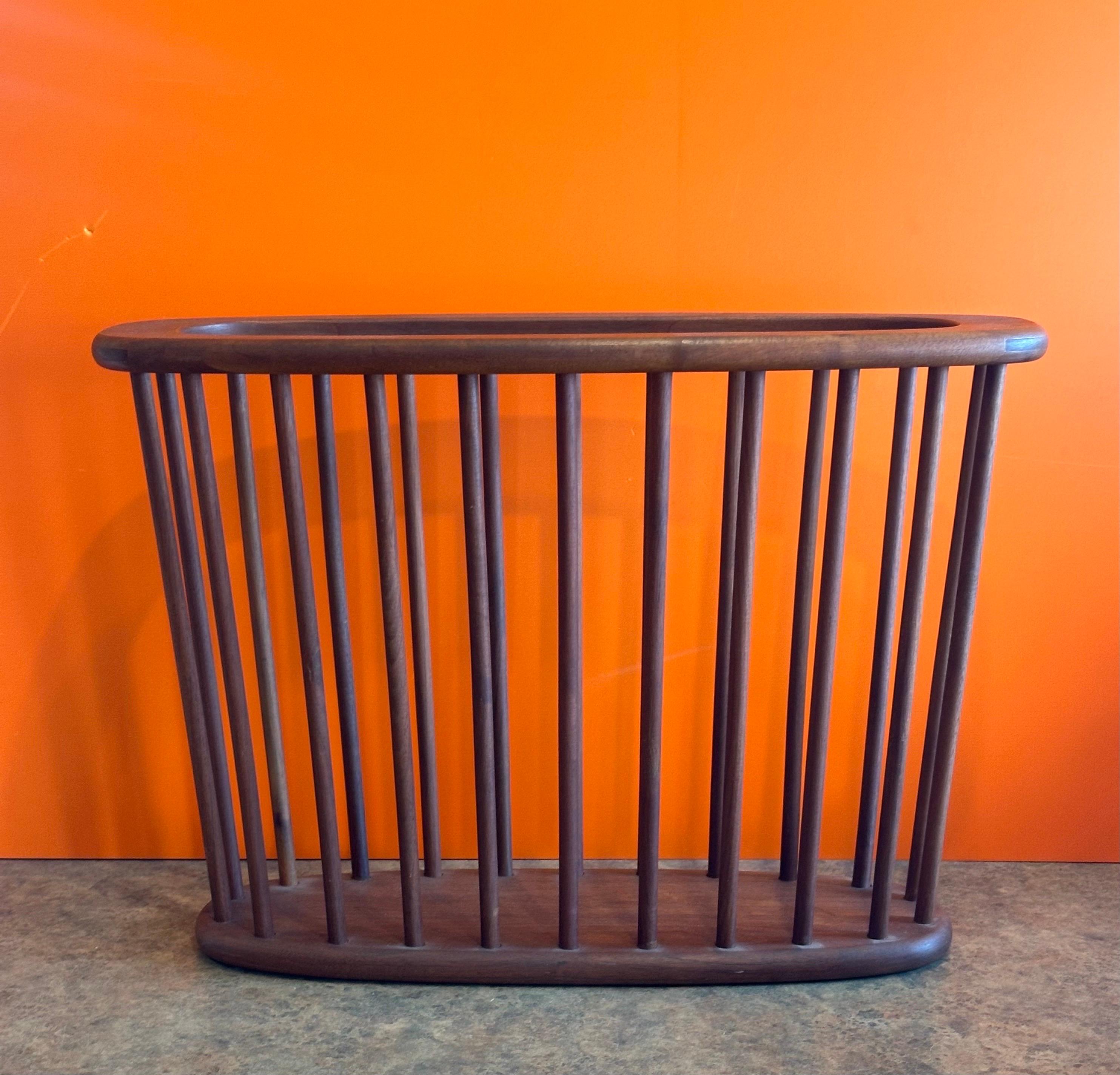 Mid-Century Solid Walnut Magazine Rack by Arthur Umanoff For Sale 1