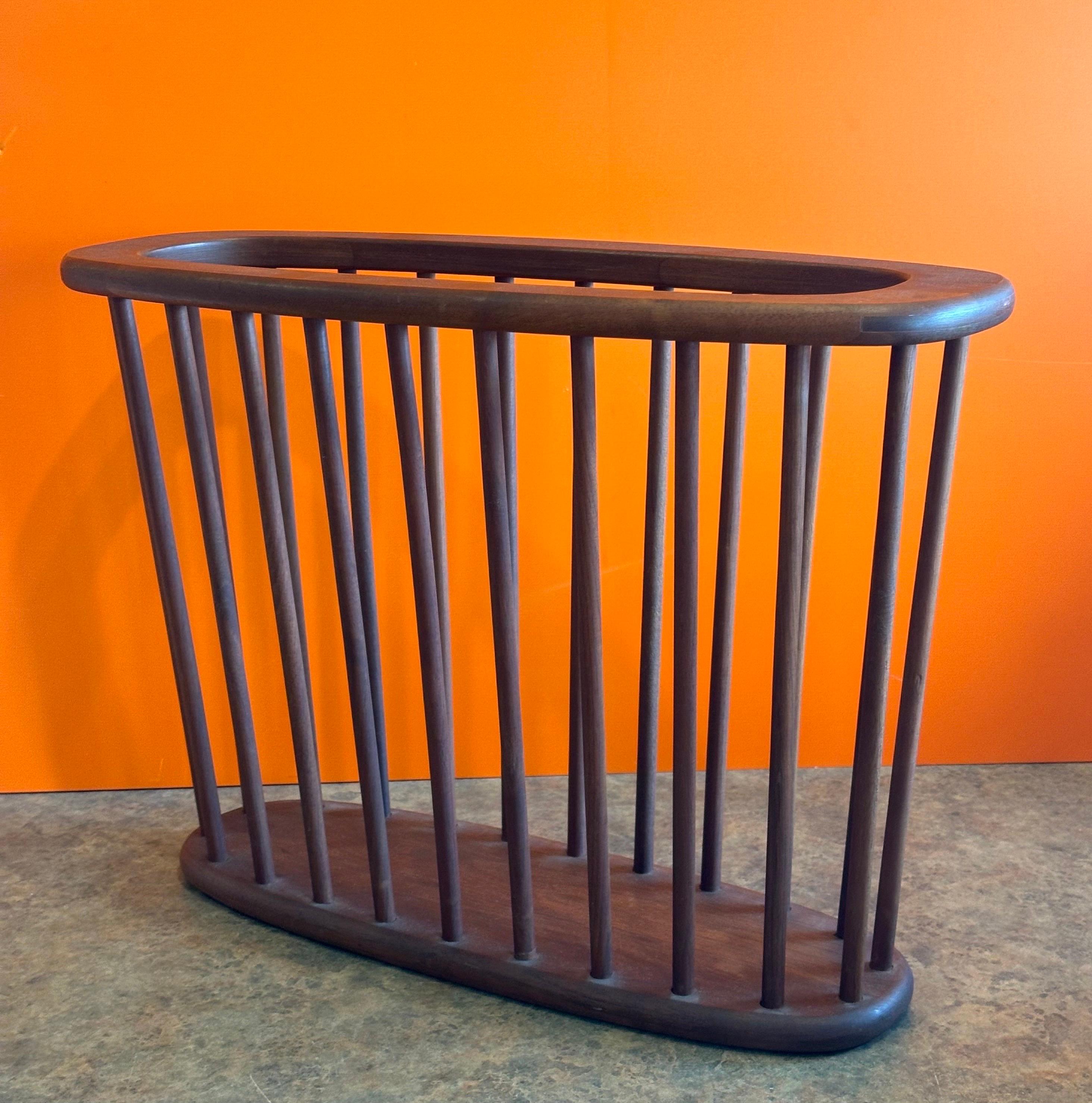 Mid-Century Solid Walnut Magazine Rack by Arthur Umanoff For Sale 2
