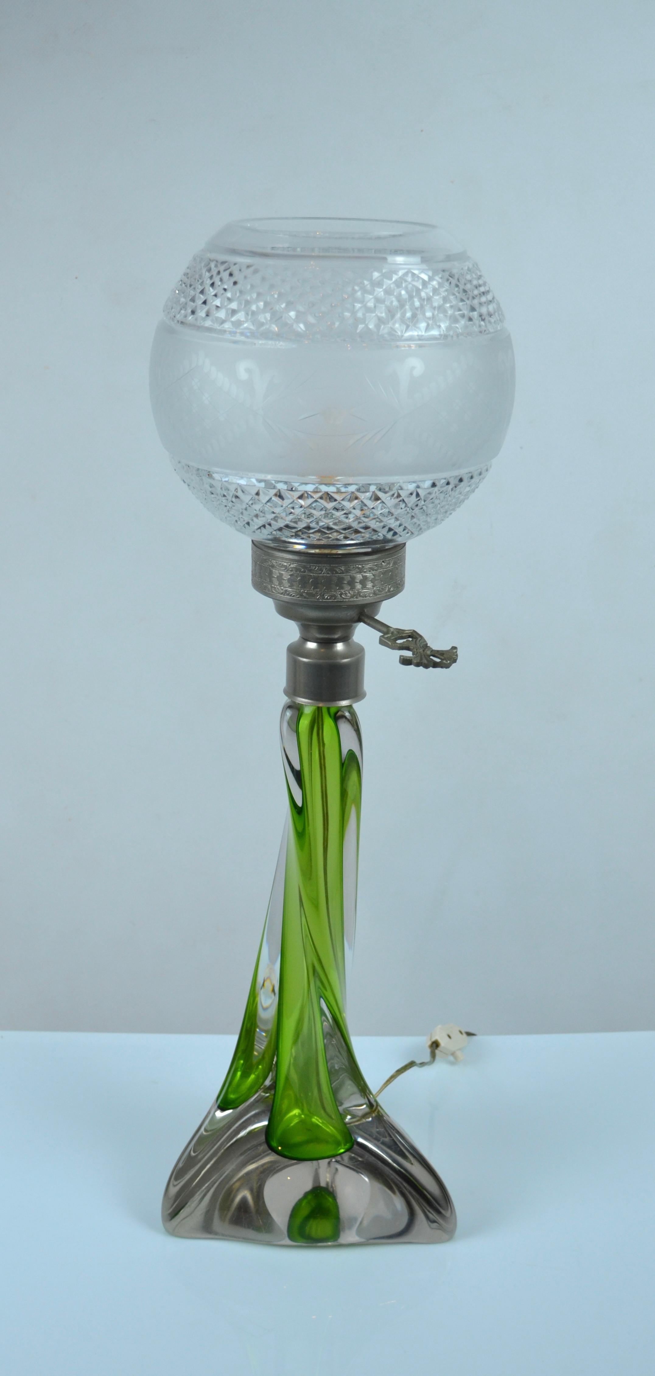 Lampe de table en verre d'art Sommerso du milieu du siècle avec abat-jour en cristal taillé, années 1950 en vente 10