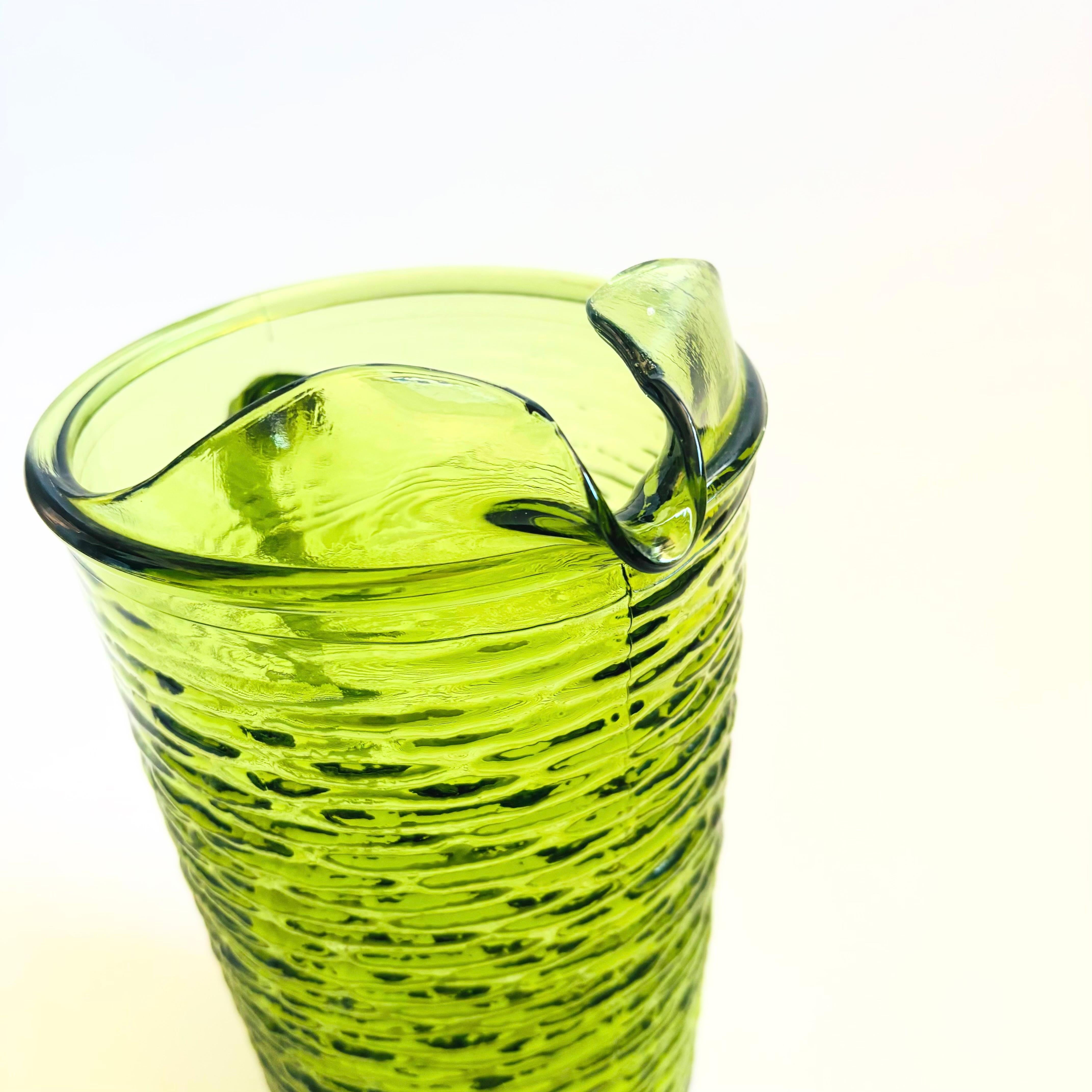 Américain Pichet en verre vert Greene & Greene Greene par Anchor Hocking en vente
