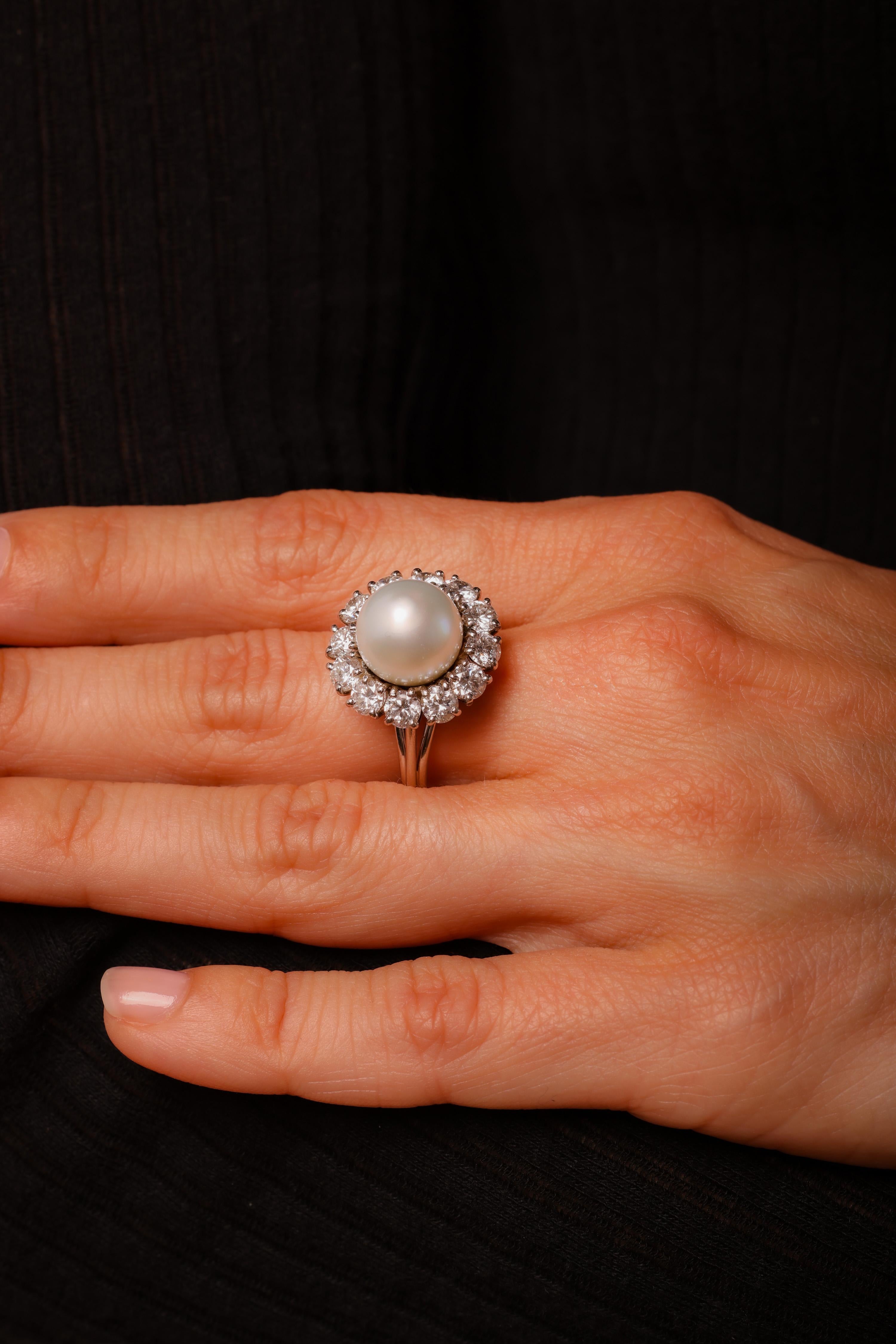 Mid-Century Südseeperlen Diamant Platin Cocktail Ring im Zustand „Hervorragend“ in Beverly Hills, CA