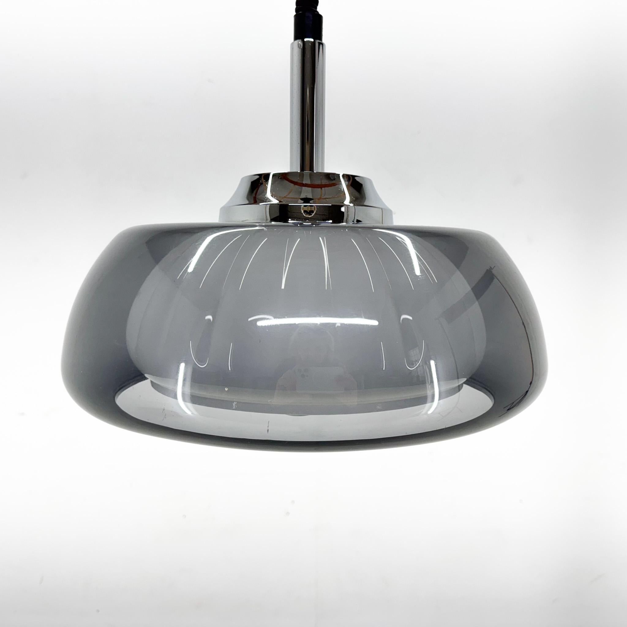 Mid-Century Space Age Adjustable Pendant Light, Italy For Sale 5
