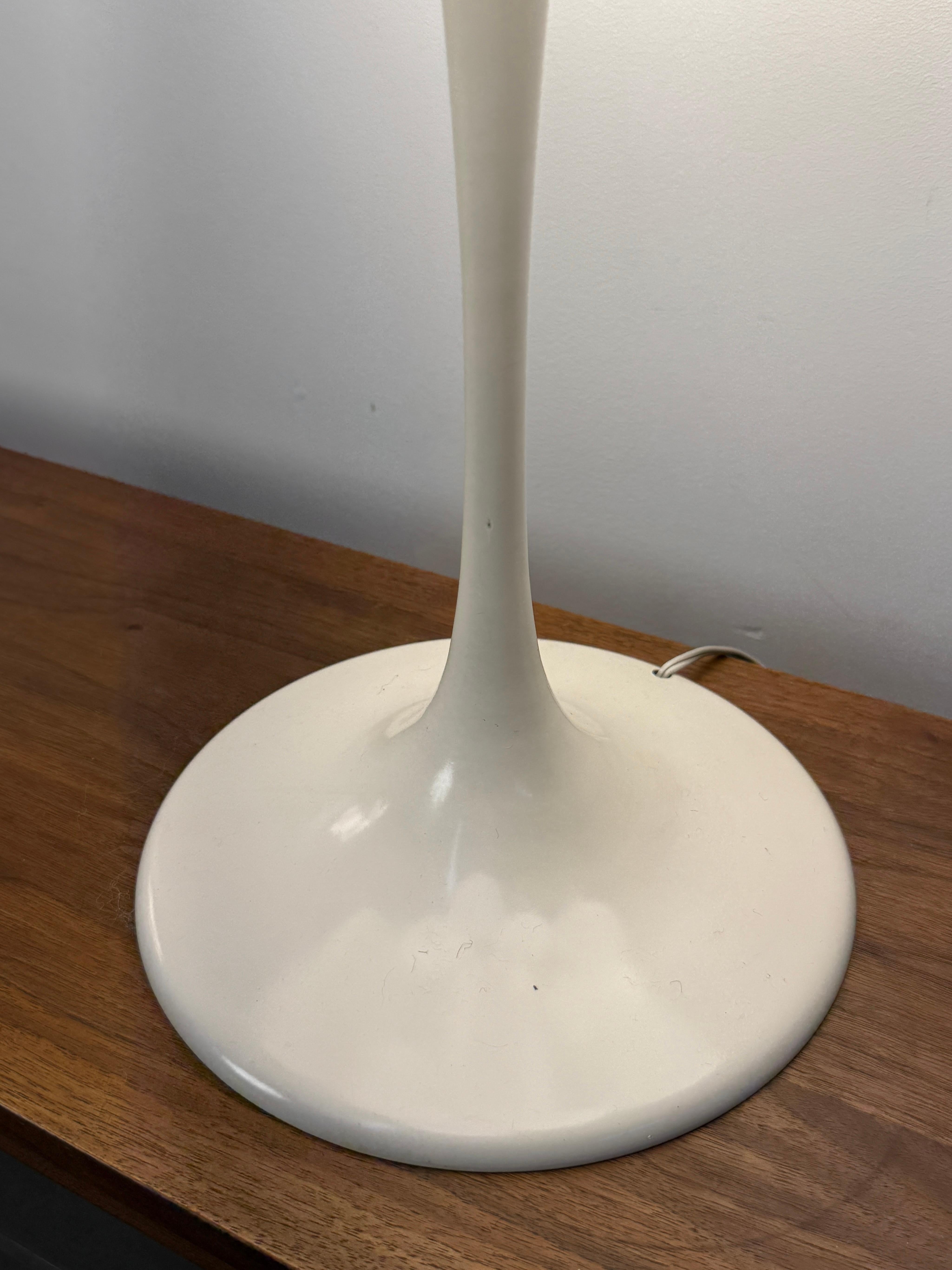 Mid Century Space Age Atomic White Glass Globe Tulip Table Lamp by E.R. Nele 6
