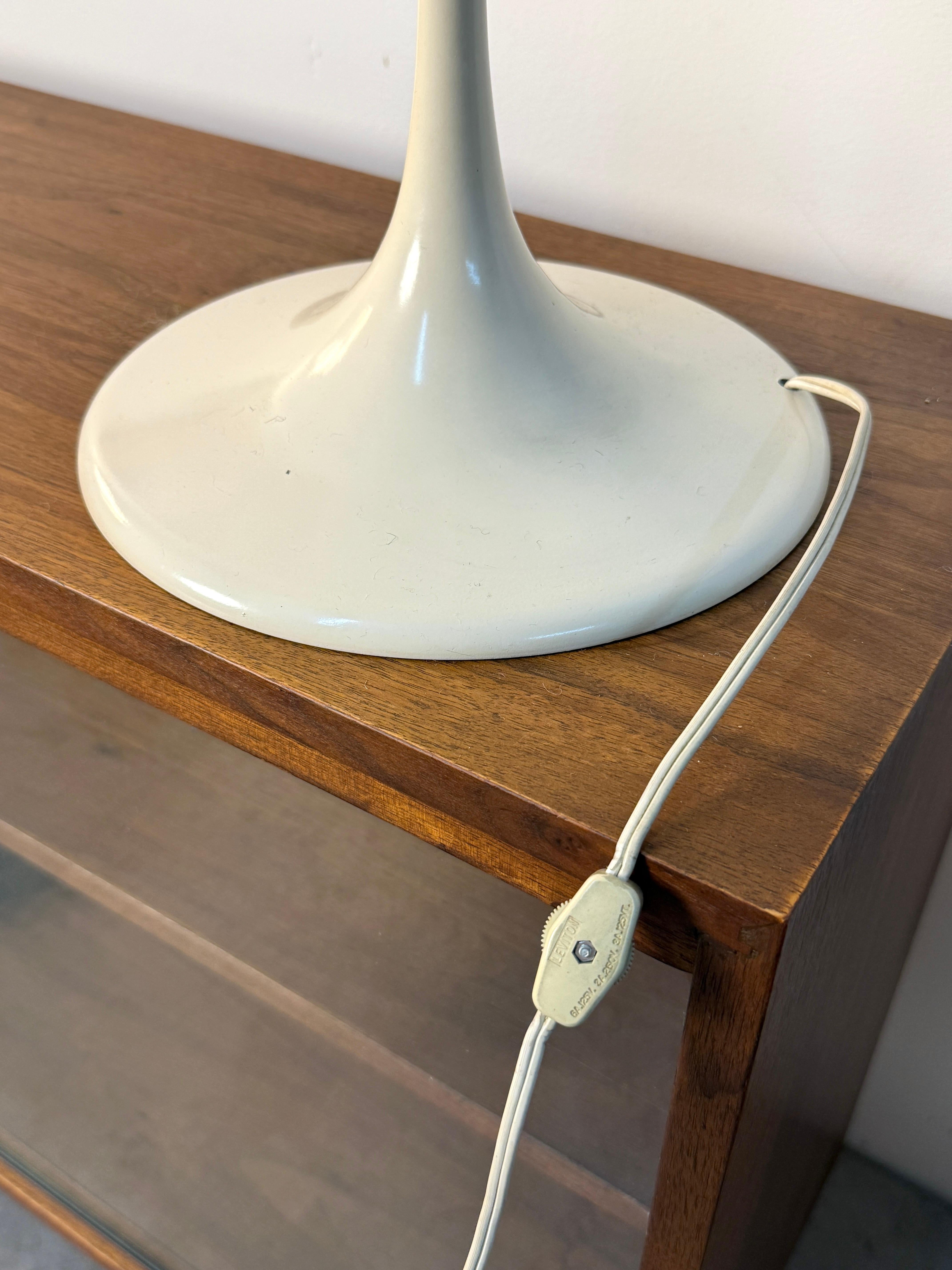 Mid Century Space Age Atomic White Glass Globe Tulip Table Lamp by E.R. Nele 7