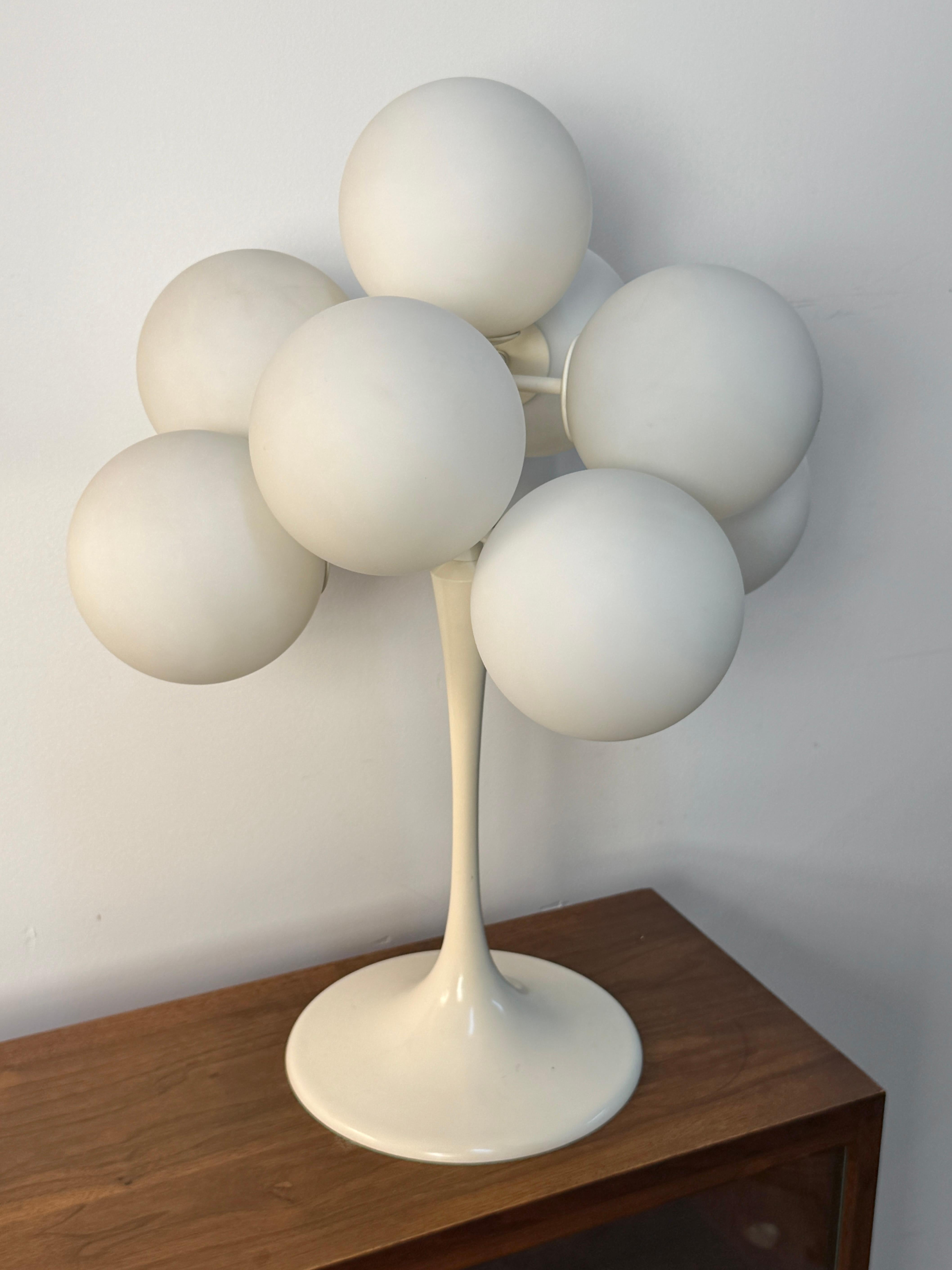 Mid Century Space Age Atomic White Glass Globe Tulip Table Lamp by E.R. Nele 1
