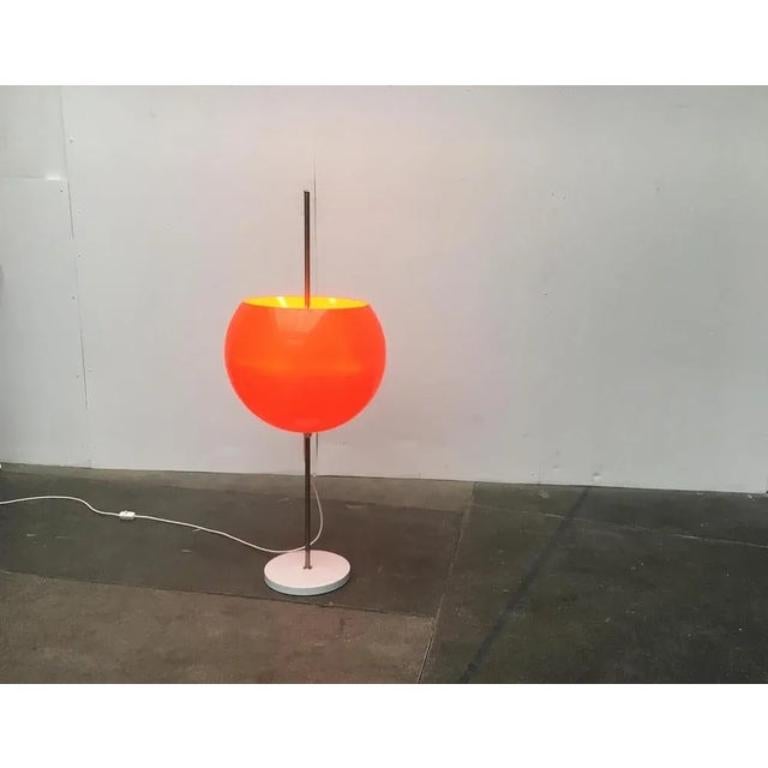 Lampada da terra a sfera di metà secolo, A Space Ball, anni '60 in vendita 1