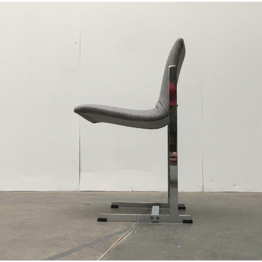 Mid-Century Space Age Cantilever Chair by Richard for Merrow Associates, 1960s For Sale 10