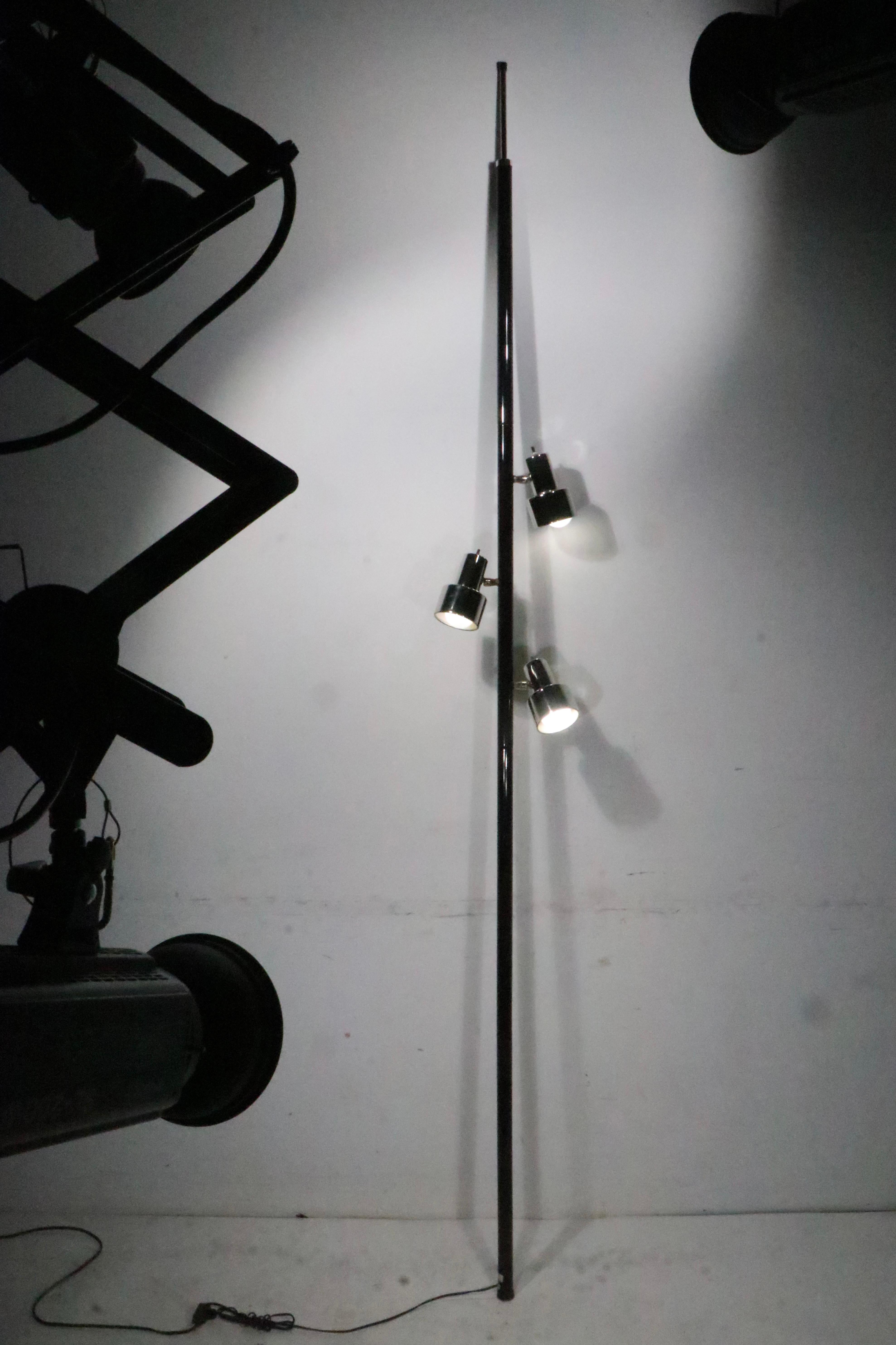 Mid Century Space Age Chrome and Black Tension Pole Floor Lamp c. 1950/70's For Sale 13