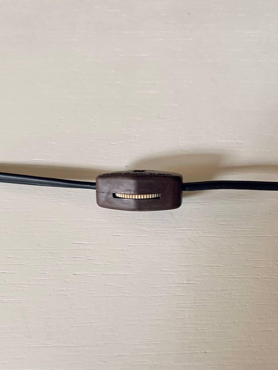 Lampe de bureau Space and AGE Chrome Eyeball avec base Looping en vente 4