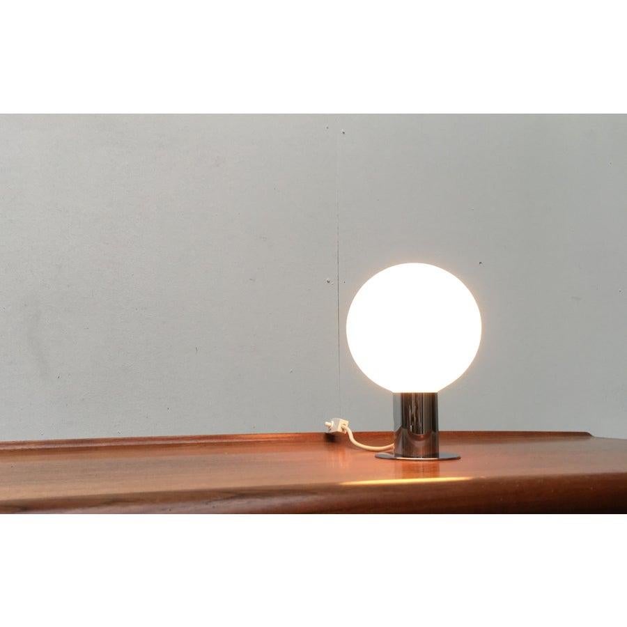 Lampe de table Space and Chrome et verre du milieu du siècle dernier en vente 1