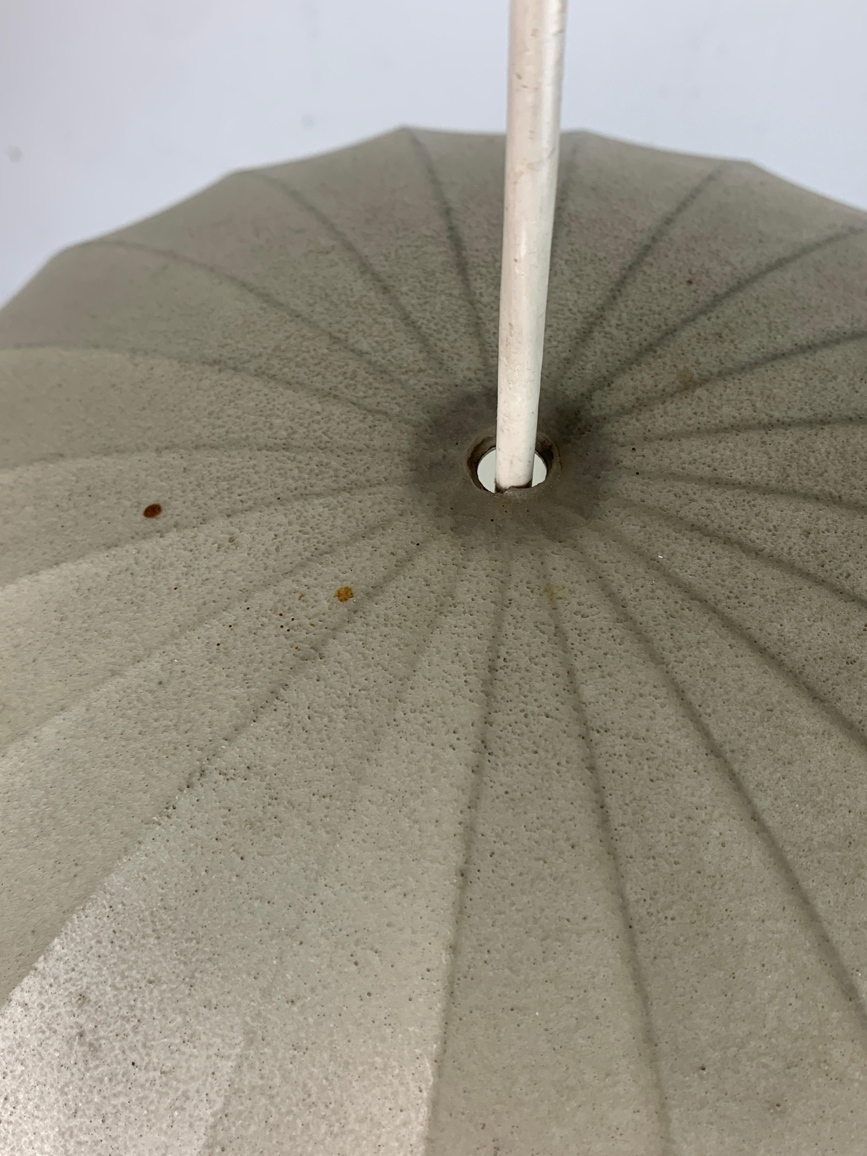 Lampada a sospensione Cocoon di metà secolo A Space AGE, 1960 in vendita 2