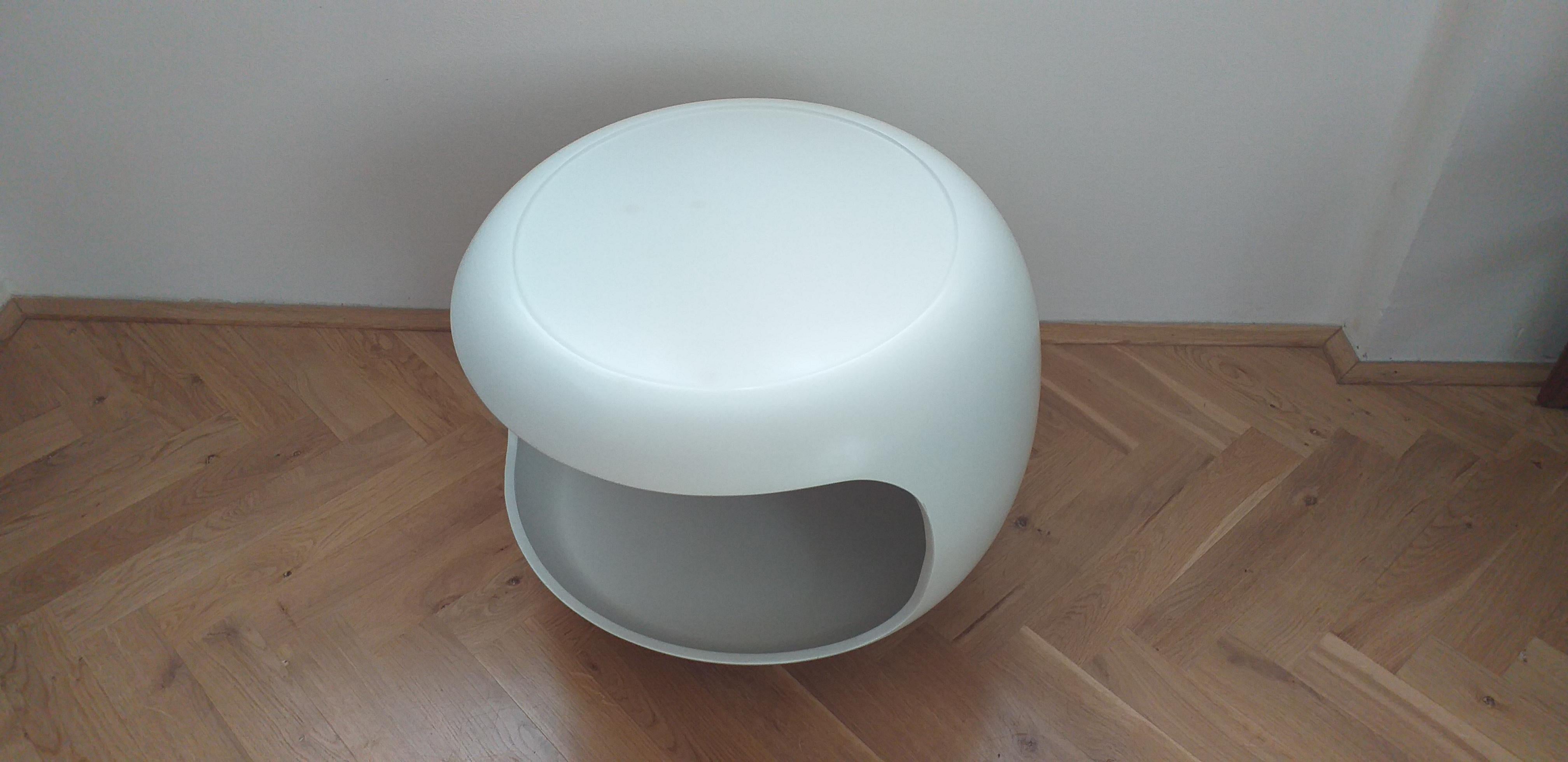 German Midcentury Space Age Coffee or Side Table, 1970s