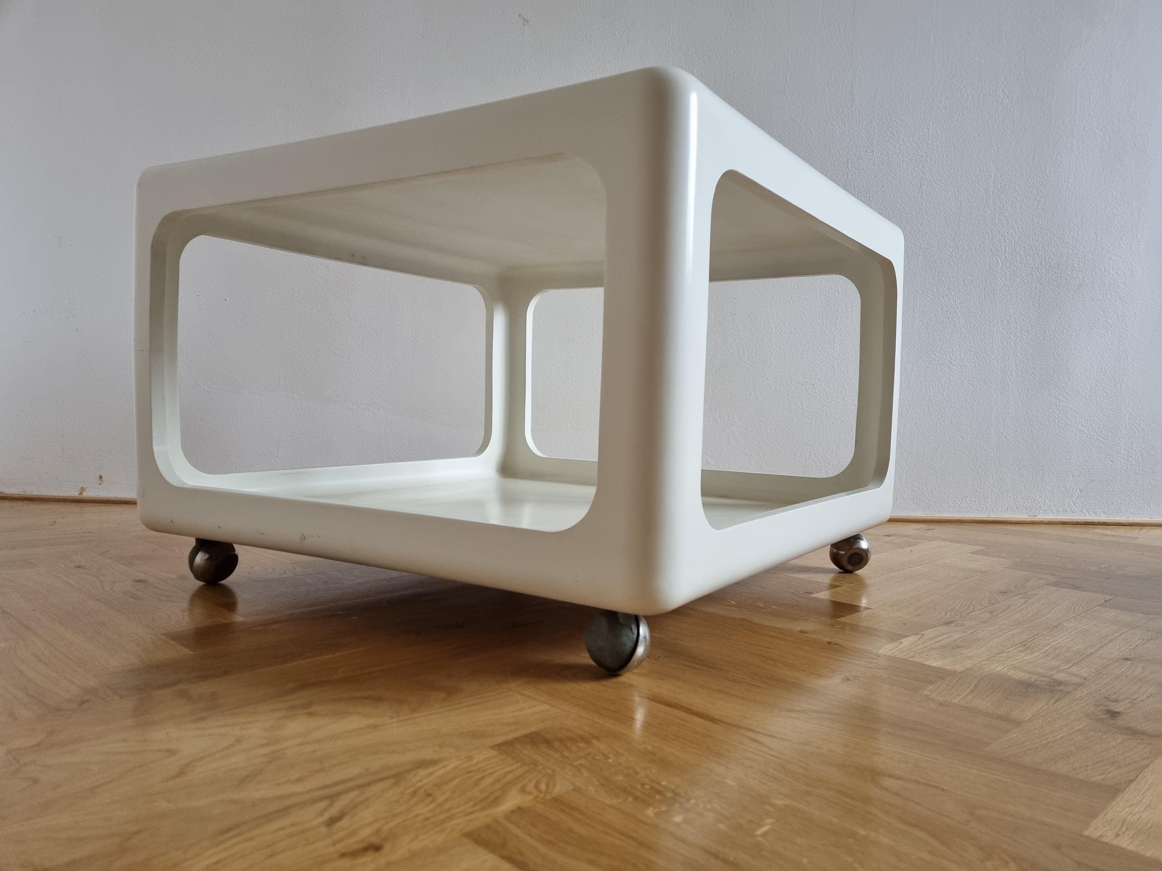 Mid-Century Space Age Coffee Table, Peter Ghyczy and Ernst Moeckl, Germany, 1970 In Good Condition In Praha, CZ
