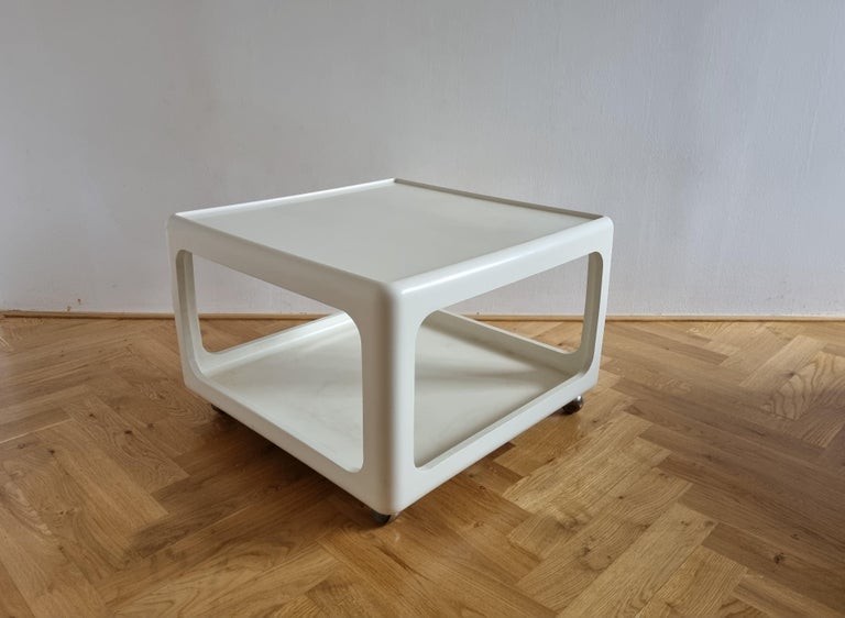 Mid-Century Space Age Coffee Table, Peter Ghyczy and Ernst Moeckl, Germany, 1970 For Sale 3