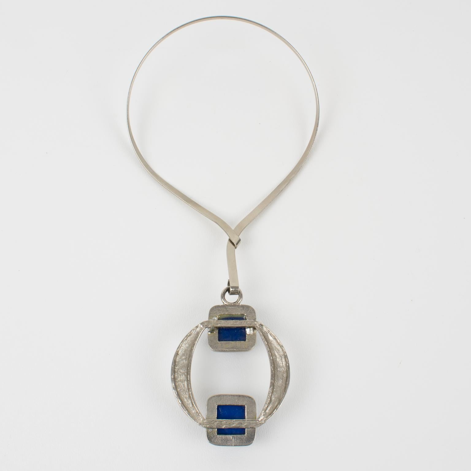 Mid Century Space Age Collar Pendant Necklace Stainless Steel and Blue Resin For Sale 3