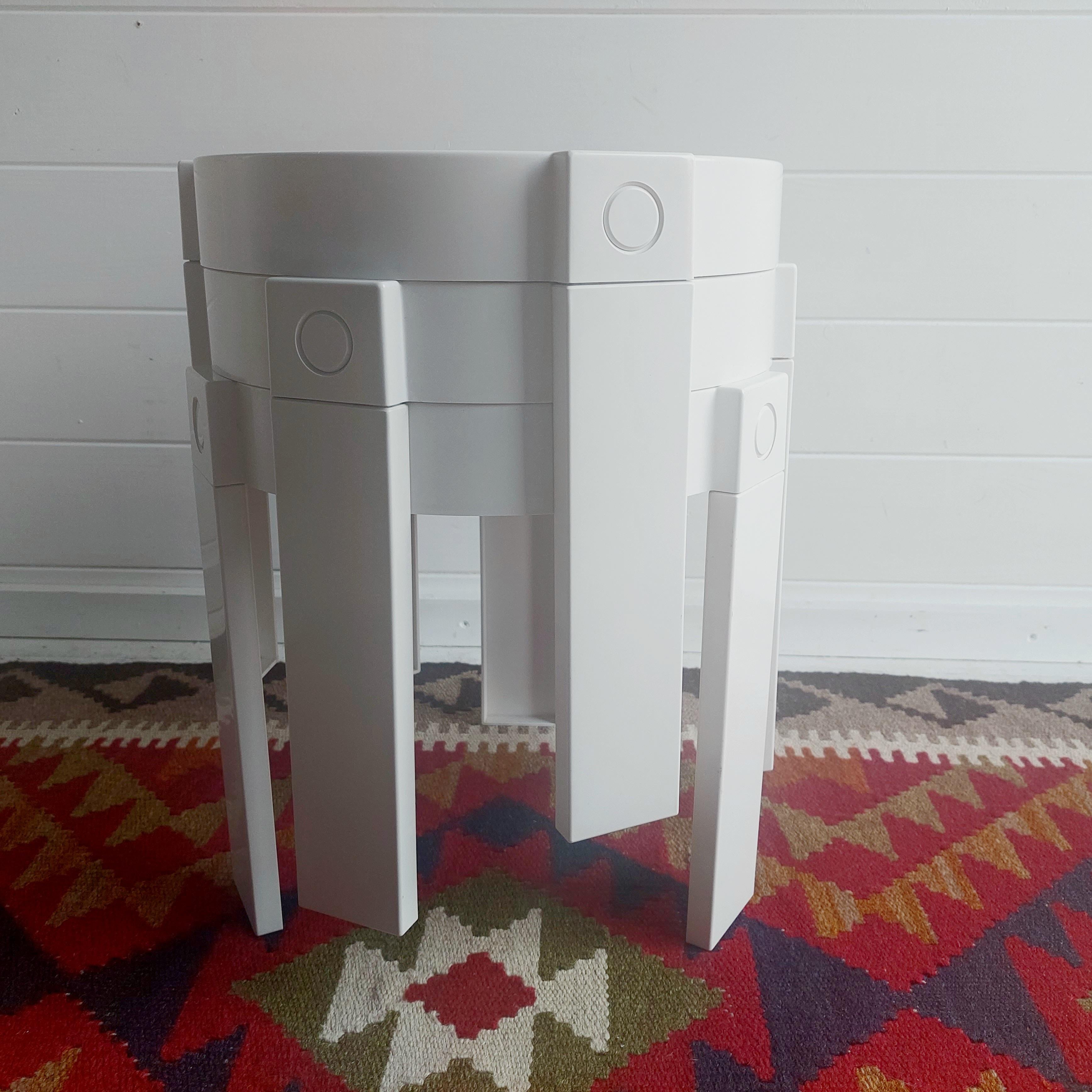 Mid Century Space Age Dutch stacking nest of tables side tables, 70s 1