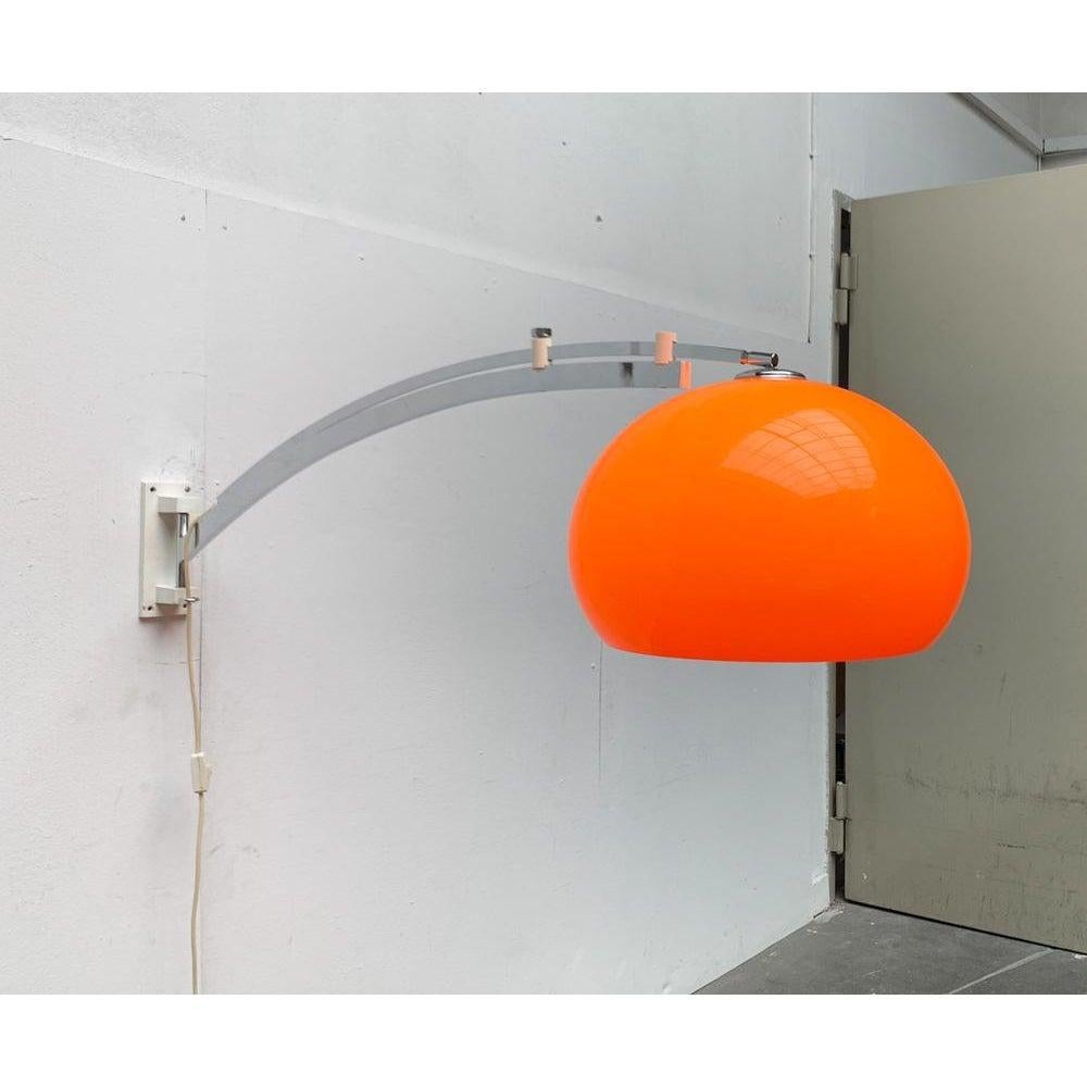 Mid-Century moderno Lampada da parete ad arco estensibile di metà secolo A Space Age, anni '60 in vendita