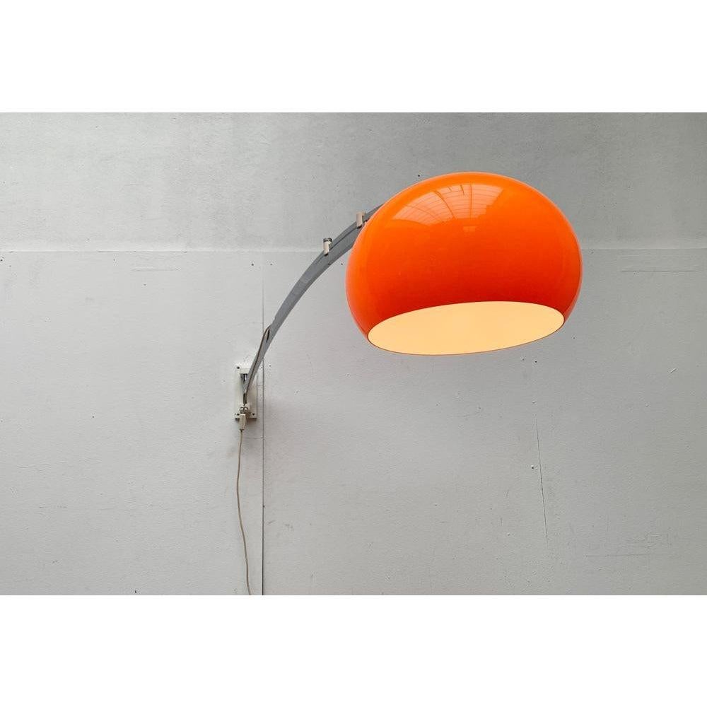 Lampada da parete ad arco estensibile di metà secolo A Space Age, anni '60 In condizioni ottime in vendita a Hamburg, DE