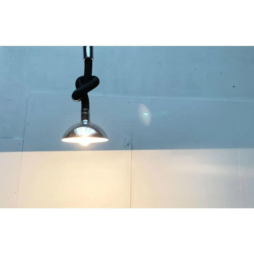 Lampada a sospensione a tubo flessibile in gomma di metà secolo A Space AGE, anni '60 in vendita 4
