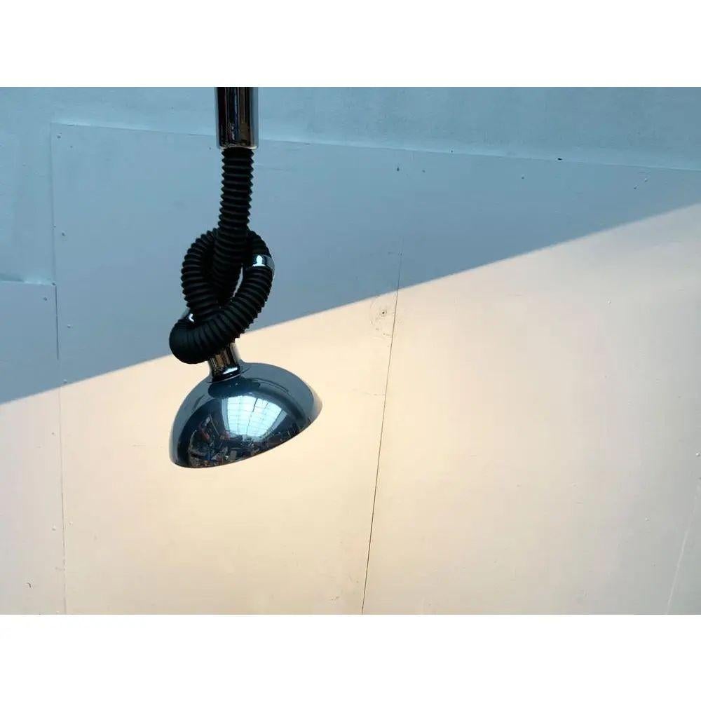 Metallo Lampada a sospensione a tubo flessibile in gomma di metà secolo A Space AGE, anni '60 in vendita