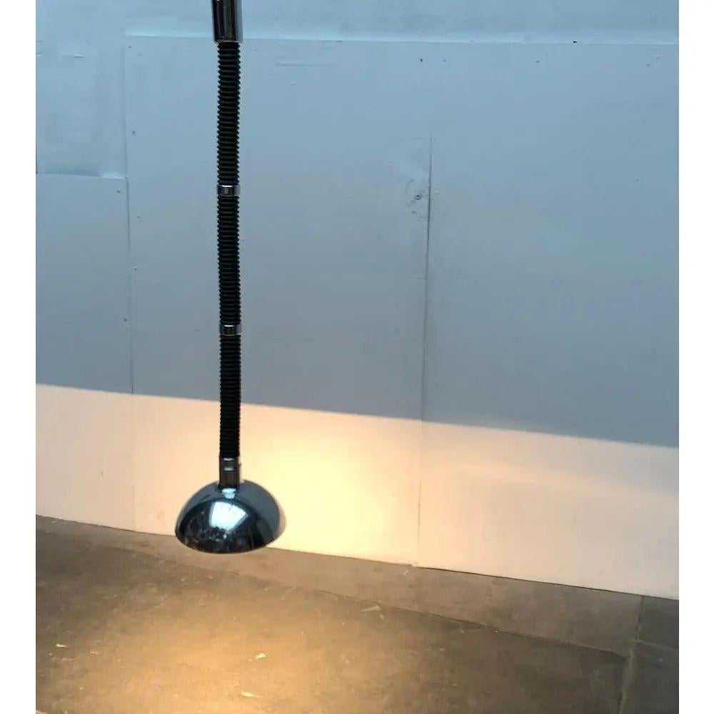 Lampada a sospensione a tubo flessibile in gomma di metà secolo A Space AGE, anni '60 in vendita 3