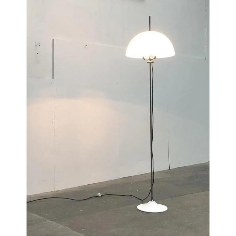 Lampadaire de l'ère spatiale du milieu du siècle dernier de Gino Sarfatti pour Artimeta, années 1960 en vente 3