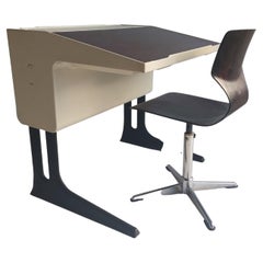 Midcentury Space Age Flötotto Desk and Chair Luigi Colani, 1970 Germany
