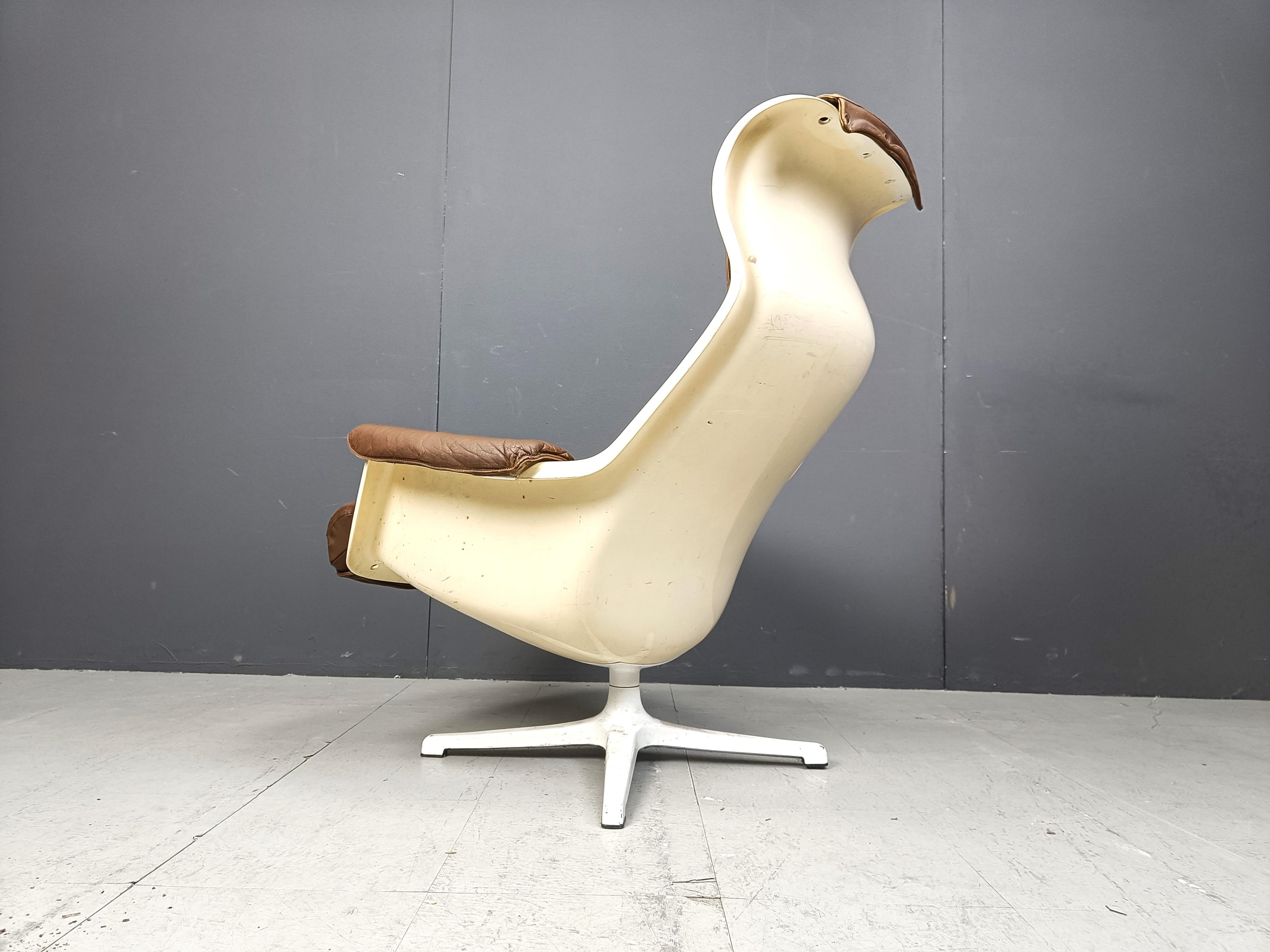 Mid-Century Space Age Galaxy Armchair by Alf Svensson for Dux, 1968 For Sale 2