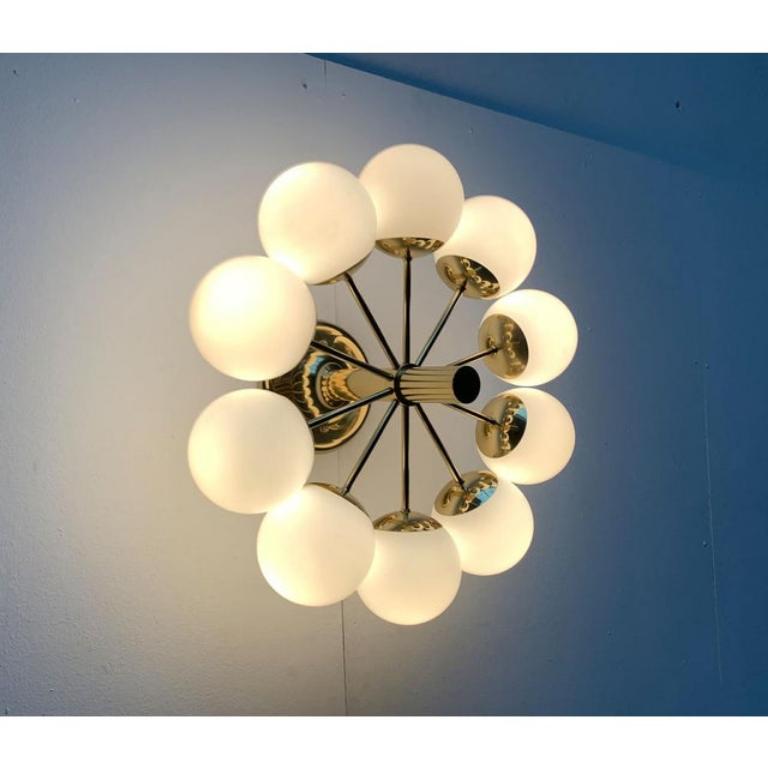 Mid-Century Modern Plafonnier allemand de l'ère spatiale du milieu du siècle dernier, Kaiser Leuchten, années 1960 en vente