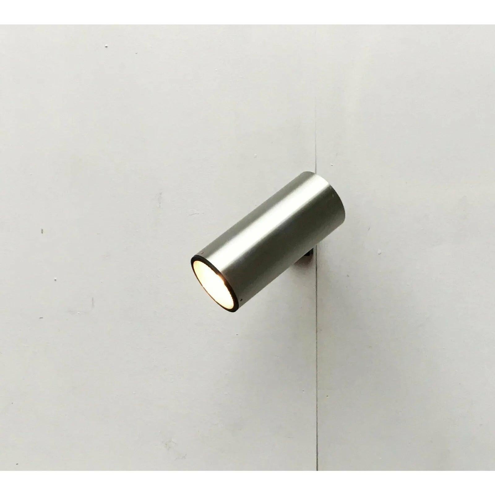 20ième siècle Lampe murale allemande modèle W309 de l'ère spatiale du milieu du siècle dernier, Staff, années 1960 en vente
