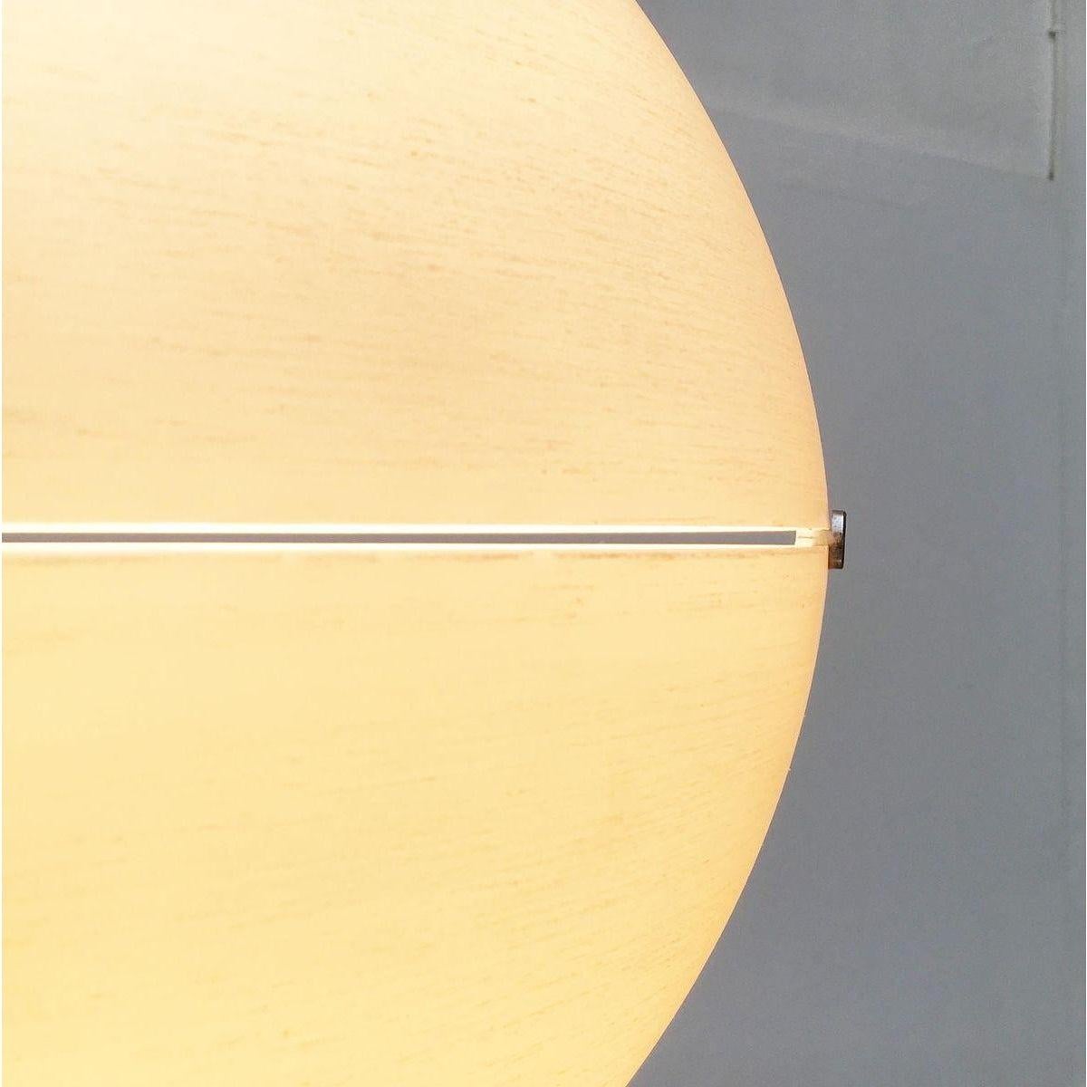 Lampadaire Globe A Space Mid-Century Bon état - En vente à Hamburg, DE
