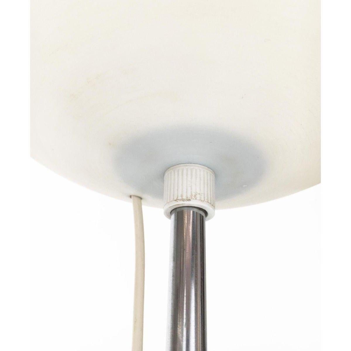Lampadaire Globe A Space Mid-Century en vente 2