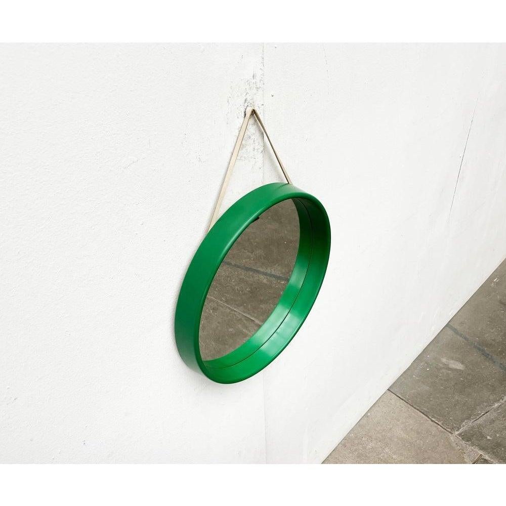 Mid-Century Modern Miroir rond vert du milieu du siècle de A.I.C. C.L. Augustson, Norvège, années 1960 en vente